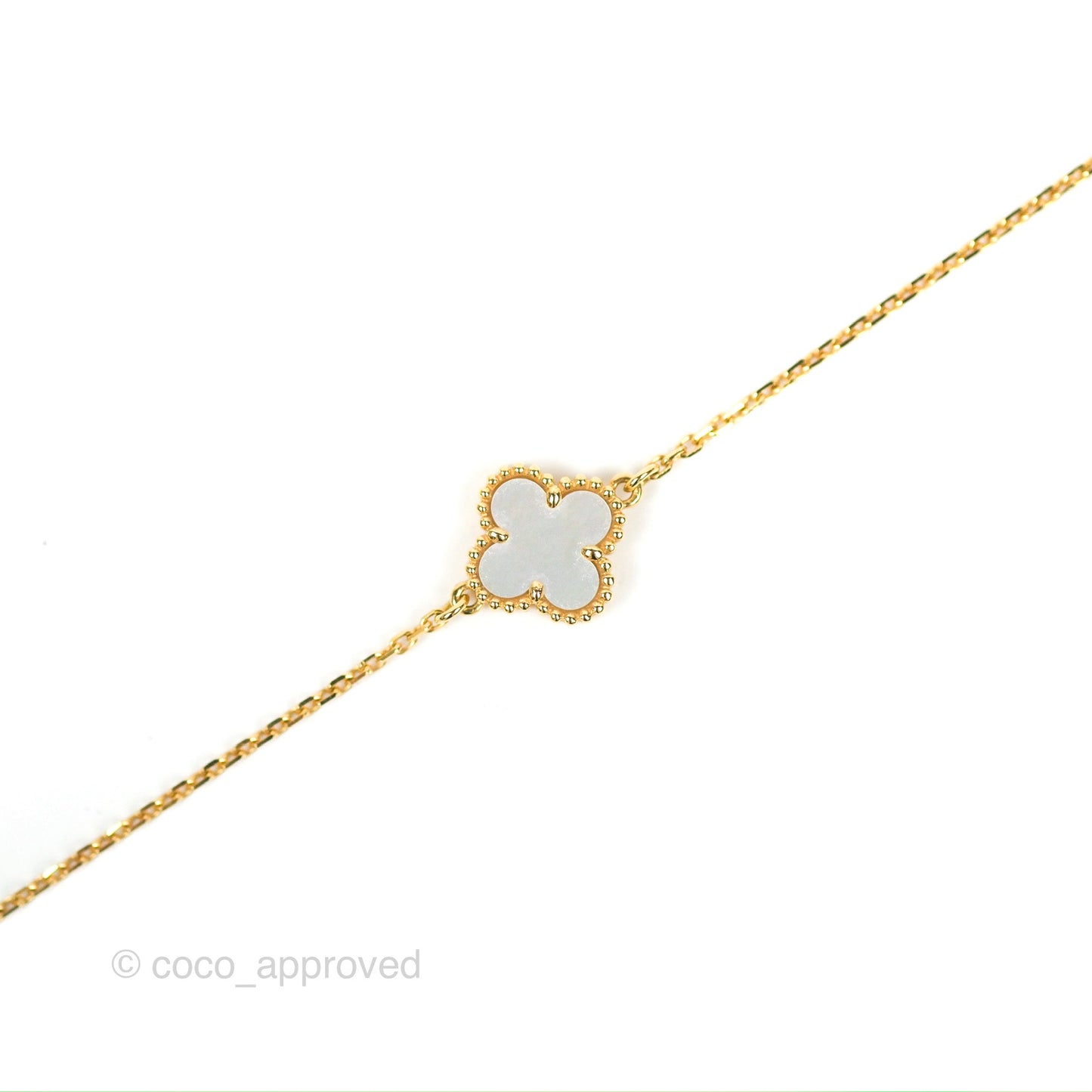 Van Cleef & Arpels Sweet Alhambra Bracelet Yellow Gold & Mother-of-pearl