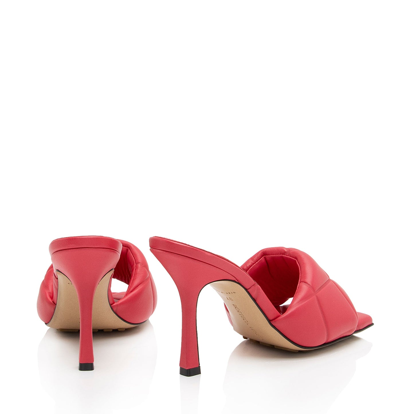 Luxury Bottega Veneta Debossed Nappa Lido Sandals
