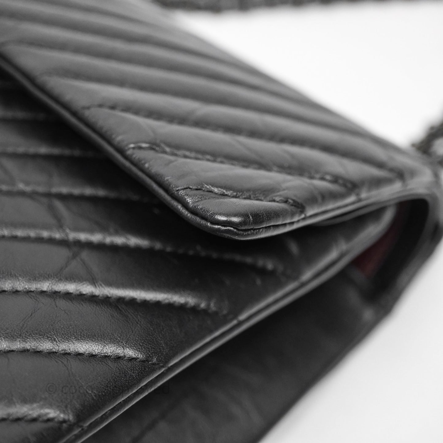 Chanel Reissue Medium 226 Chevron Aged Calfskin So Black