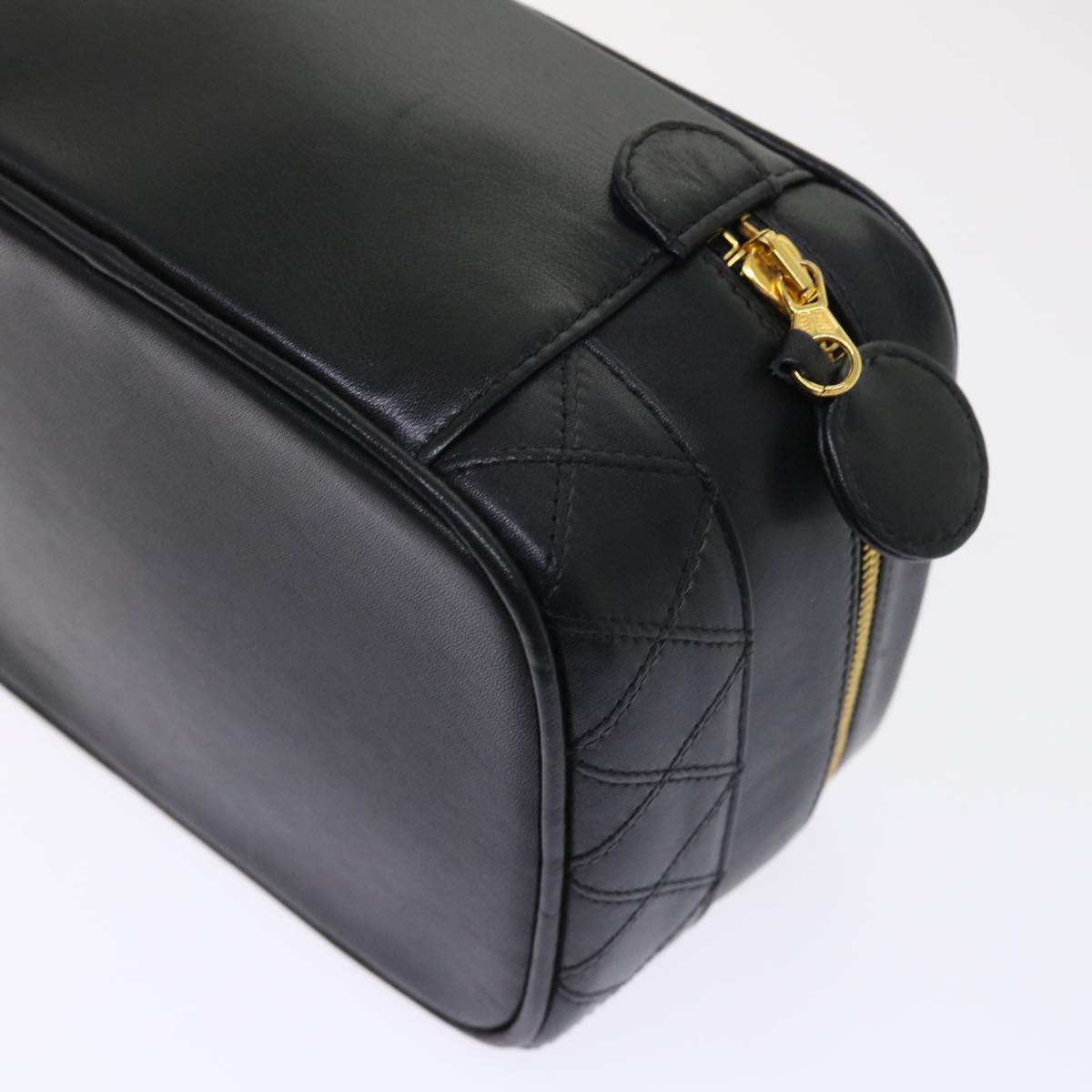 CHANEL Vanity Cosmetic Pouch Lamb Skin Beige CC  49478A