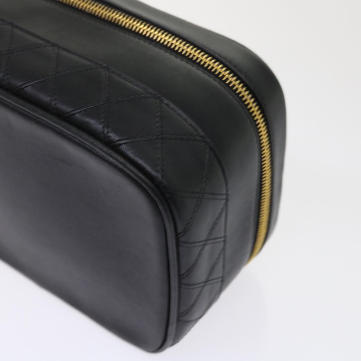 CHANEL Vanity Cosmetic Pouch Lamb Skin Beige CC  49478A