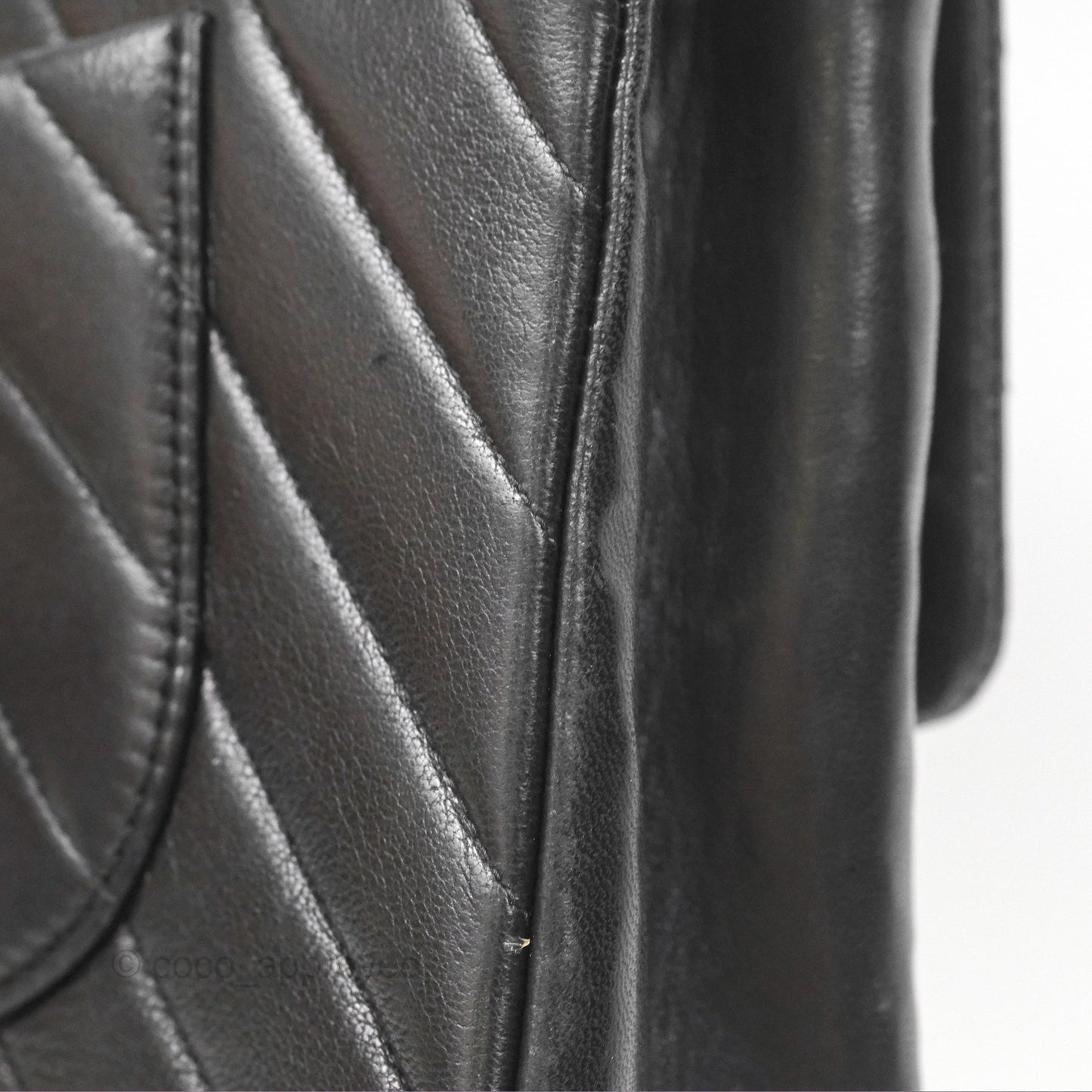 Chanel Vintage Medium Classic Flap Chevron Black Lambskin 24K Gold Hardware