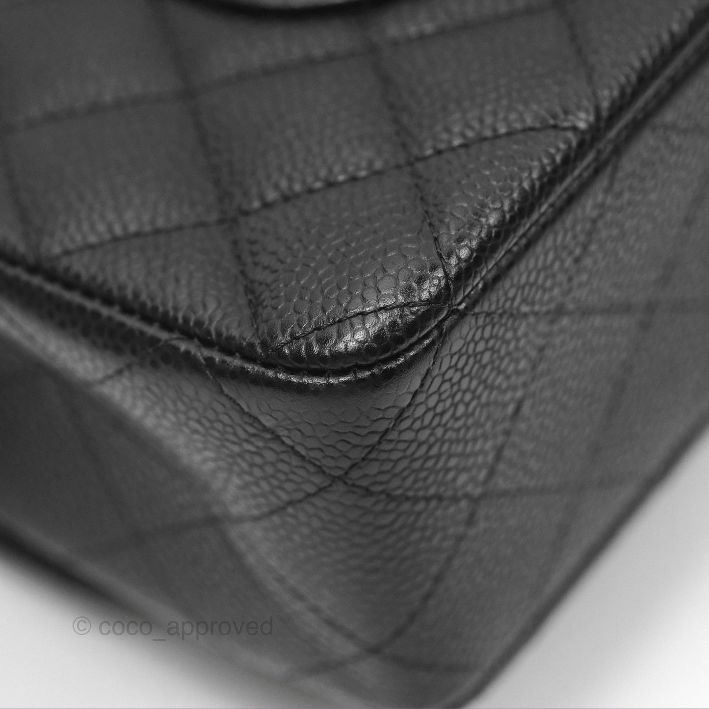 Chanel Classic M/L Medium Flap Quilted Black Caviar Gold Hardware