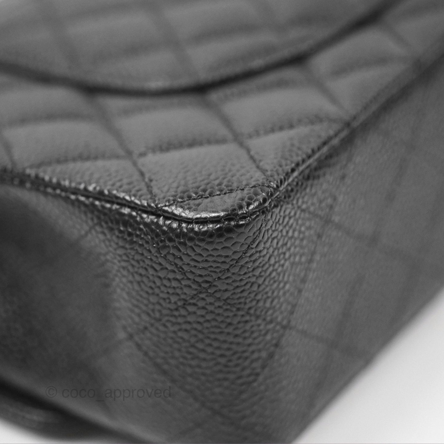 Chanel Classic M/L Medium Flap Quilted Black Caviar Gold Hardware
