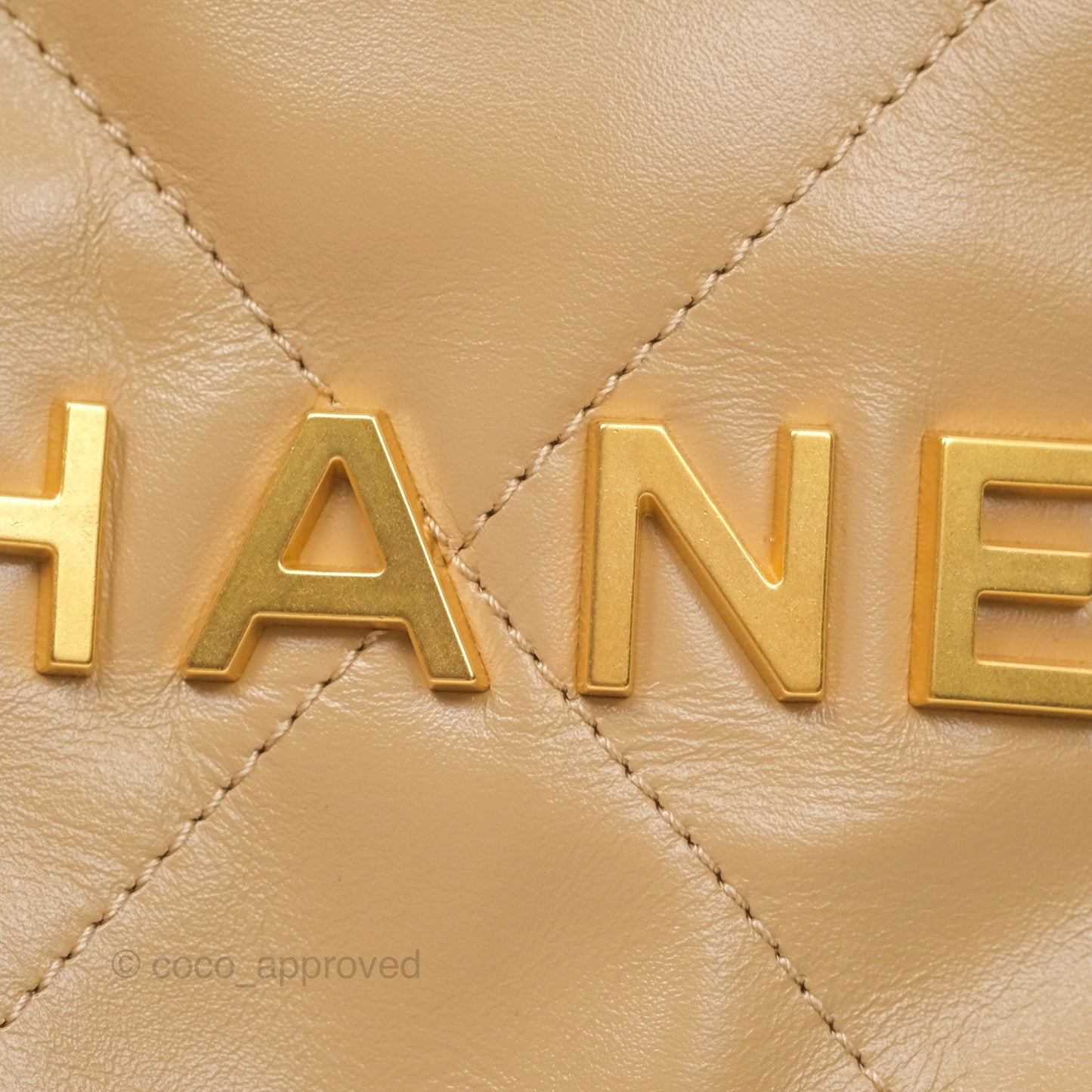 Chanel 22 Mini Bag Beige Shiny Crumpled Calfskin