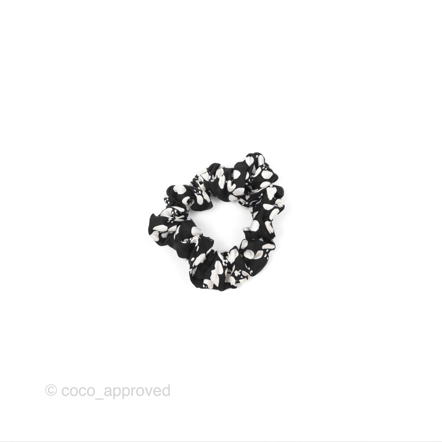 Chanel Floral Print Silk Hair Accessory in Black/ White