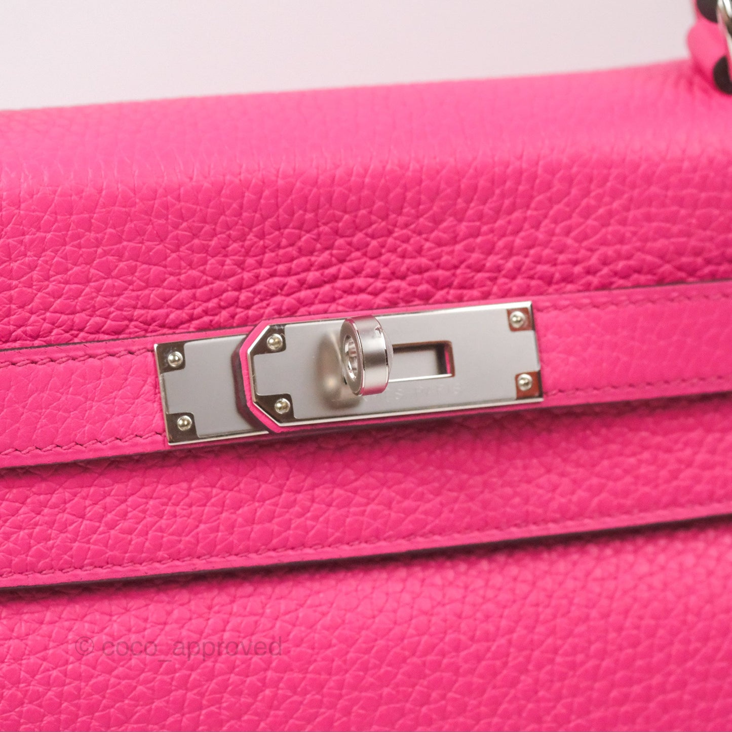 Hermès Retourne Kelly 28 Rose Shocking Clemence Palladium Hardware
