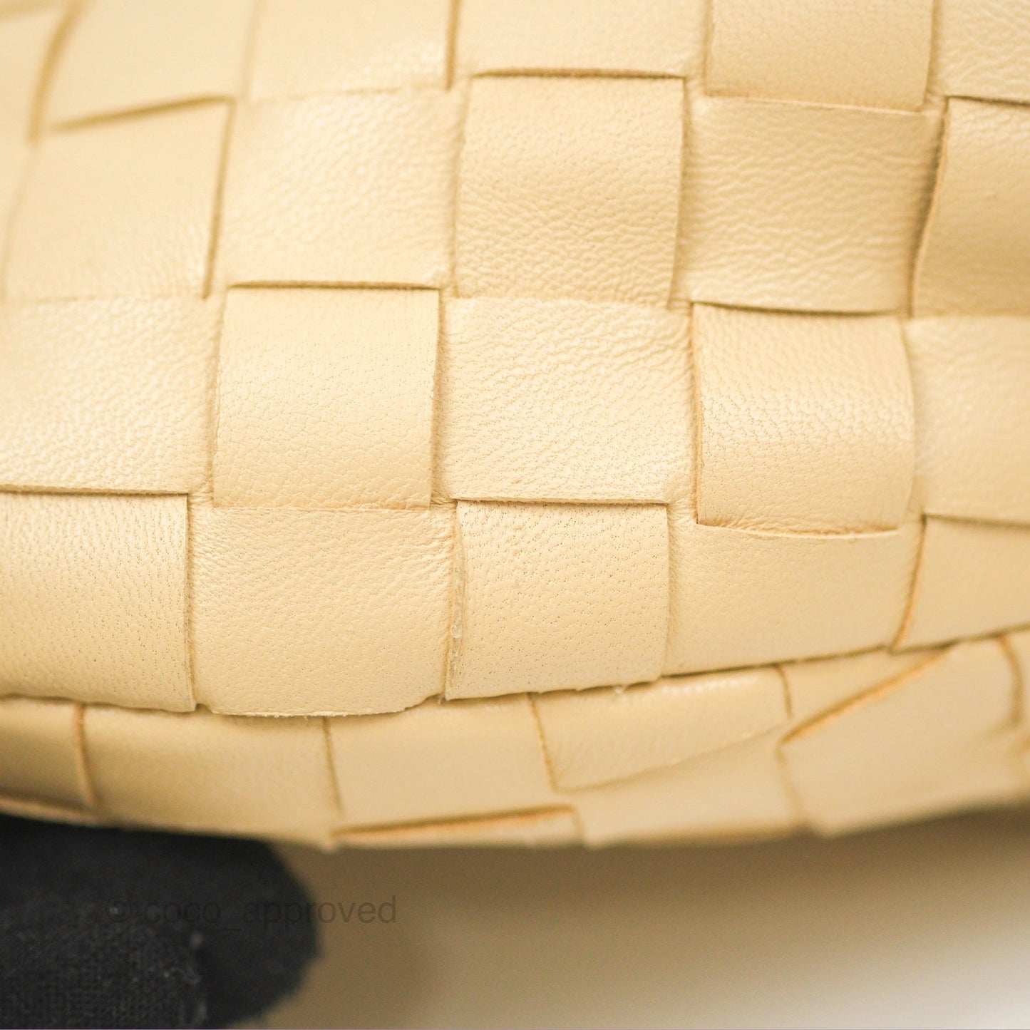 Bottega Veneta Mini Jodie Clutch Bag Intrecciato Porridge Lambskin Gold Hardware