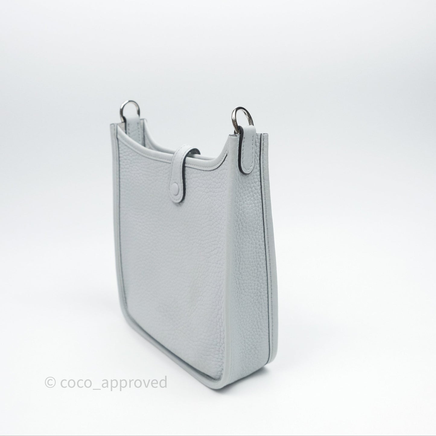 Hermès Mini Evelyne 16 Bleu Pale 08 Clemence Palladium Hardware