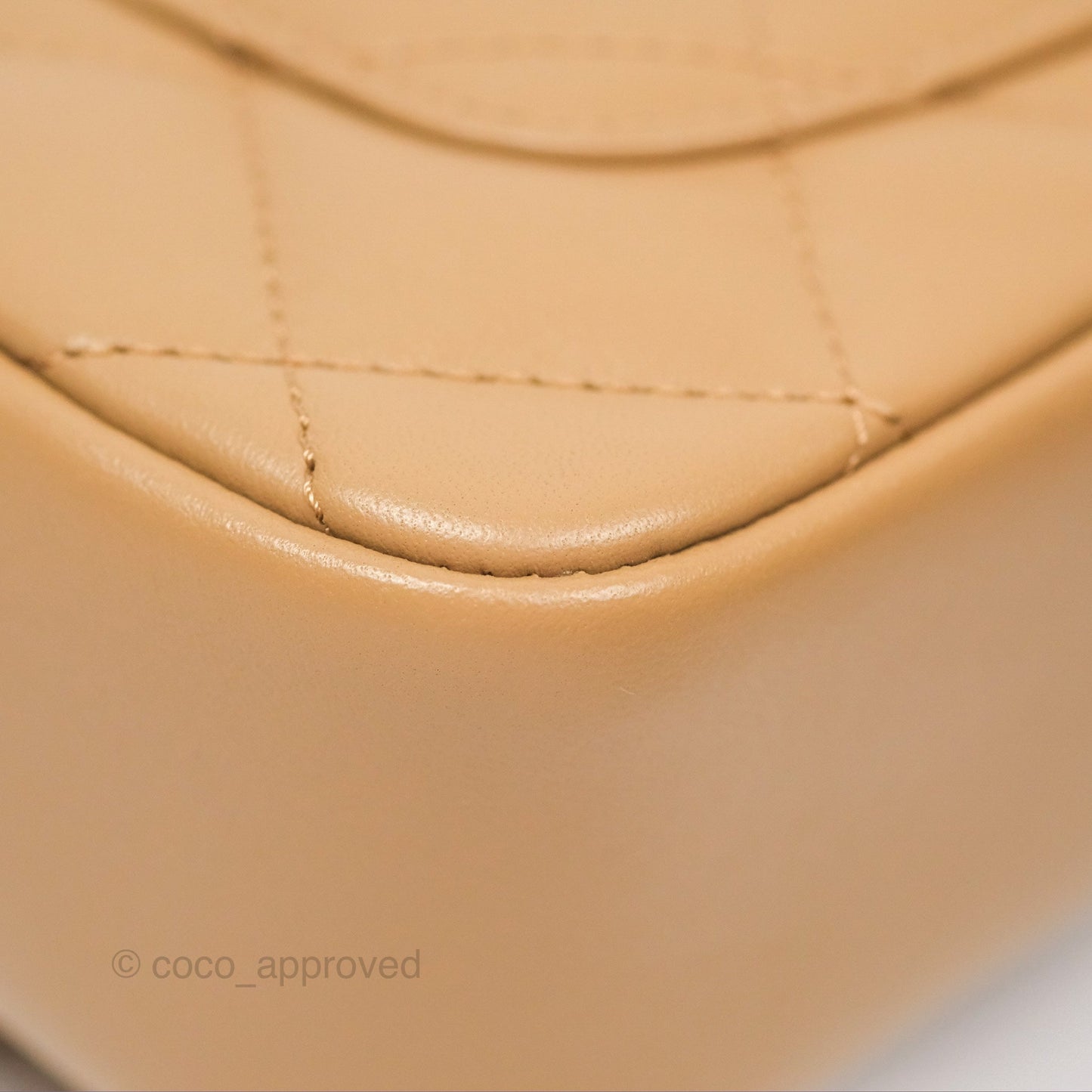 Chanel Mini Flap Bag With Heart CC Charm Beige Lambskin Aged Gold Hardware 22B