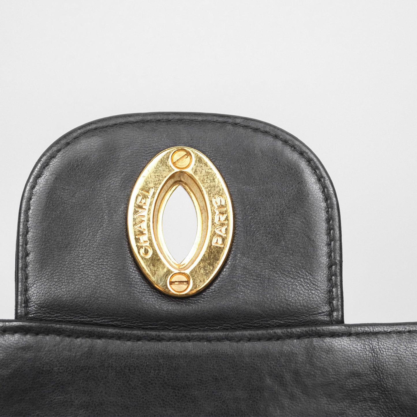 Chanel Vintage Jumbo Single Flap Black Lambskin 24K Gold Hardware