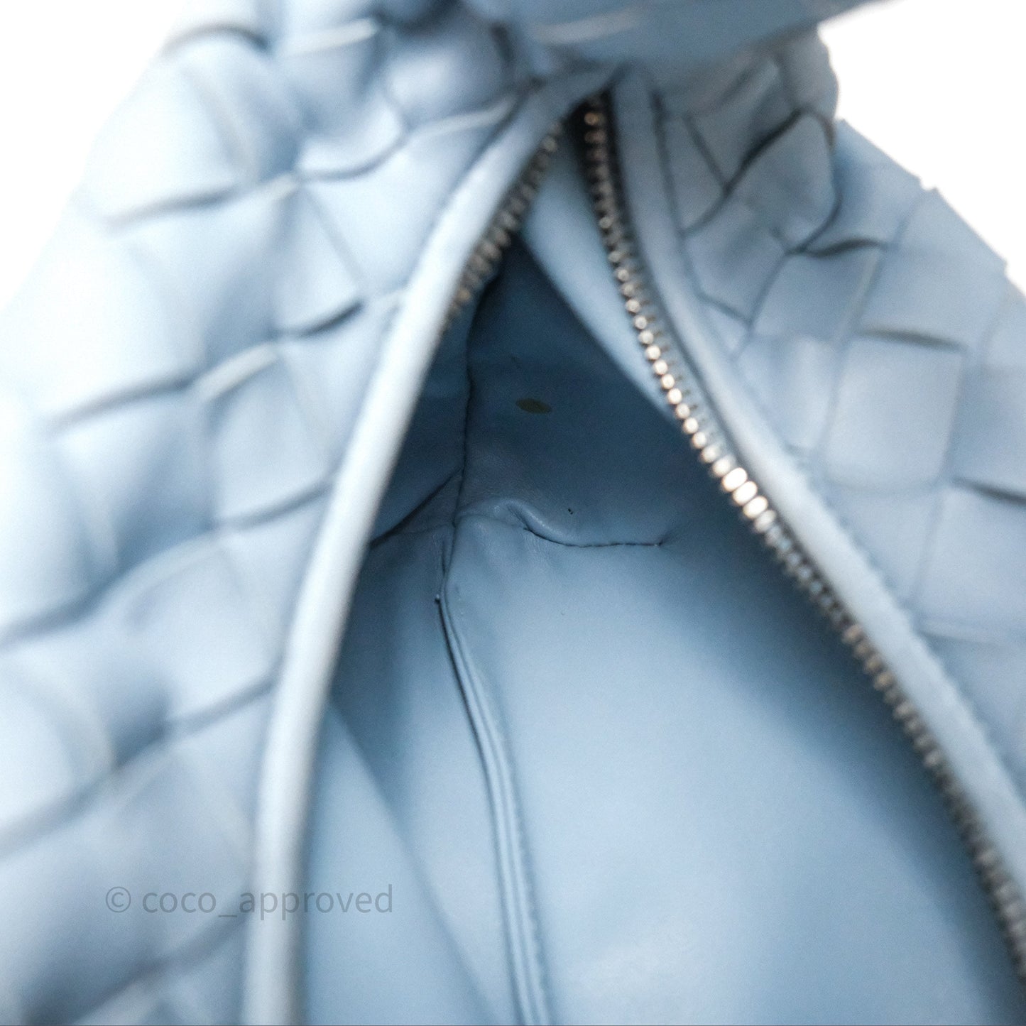 Bottega Veneta Mini Jodie Bag Intrecciato In Ice Lambskin Silver Hardware⁣⁣