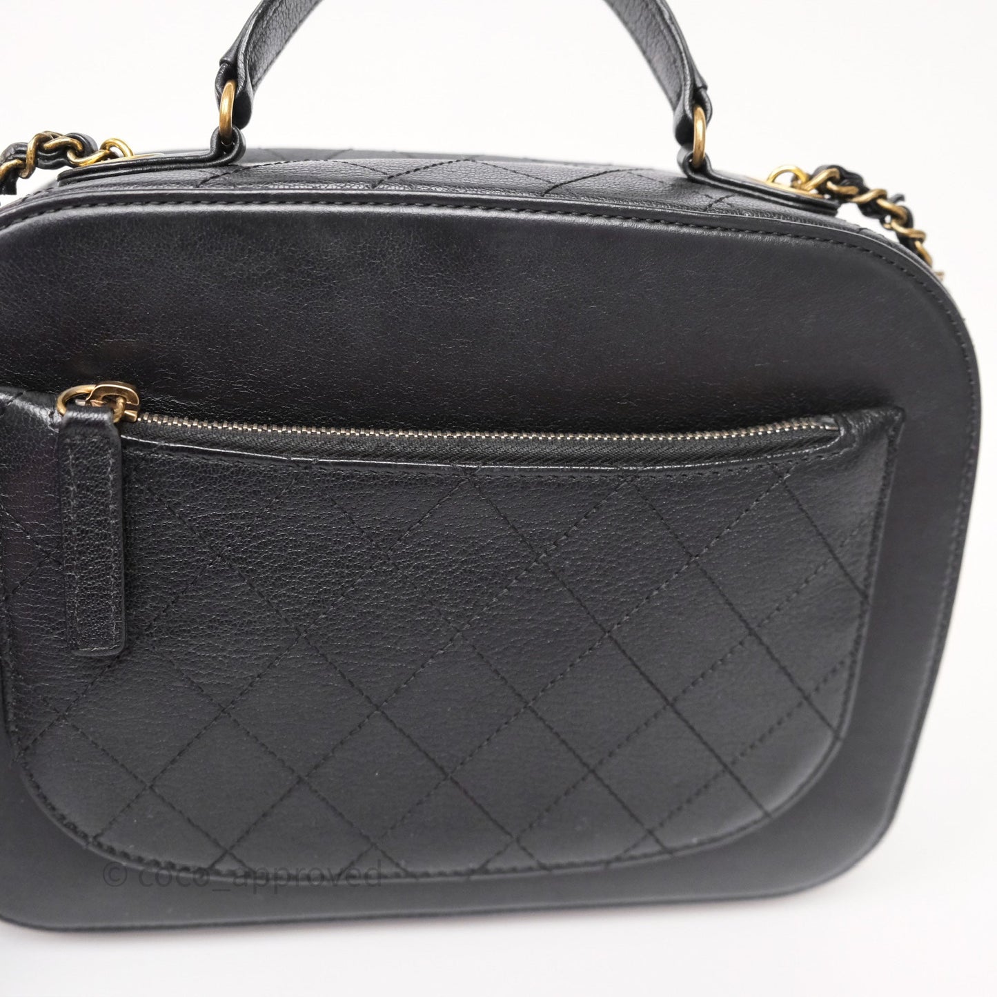 Chanel Coco Curve Vanity Black Calfskin & Goatskin Antique Gold Hardware