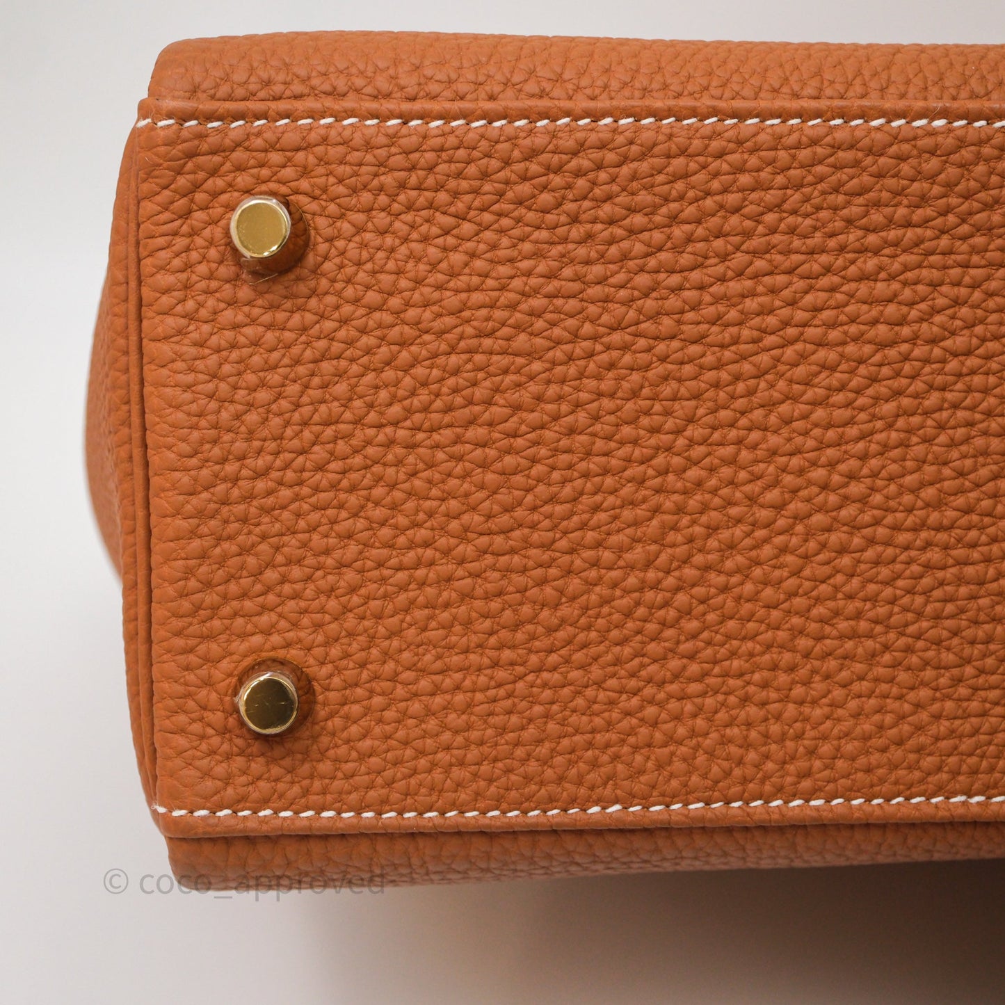 Hermes Kelly 28 Gold Togo Gold Hardware
