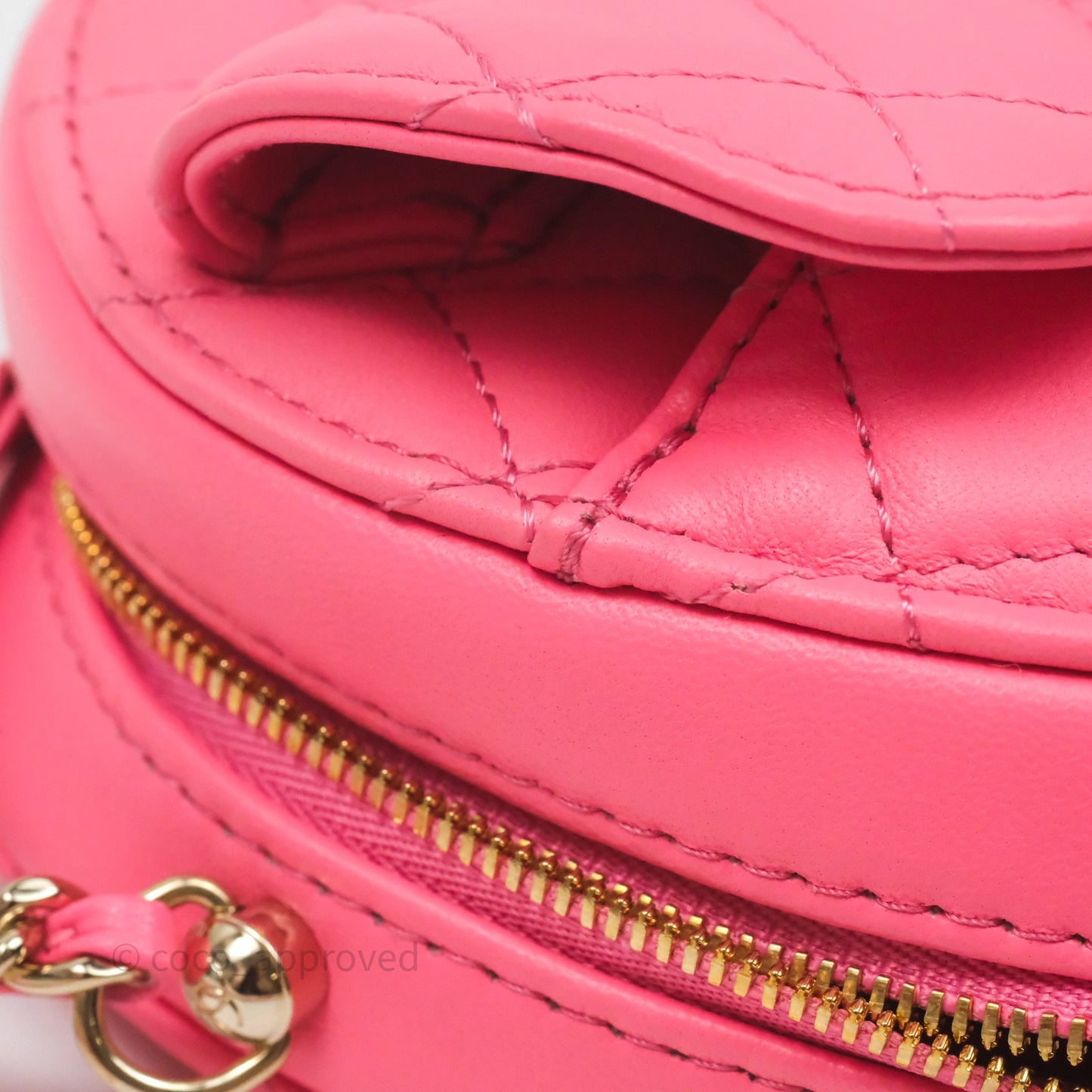 Chanel Large Heart Bag Pink Lambskin Gold Hardware 22S
