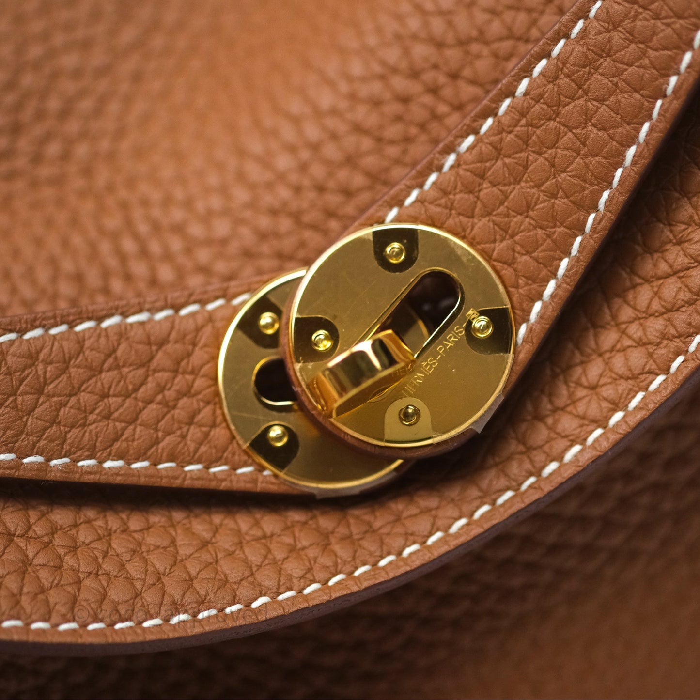 Hermès Lindy 26 Gold 37 Clemence Gold Hardware