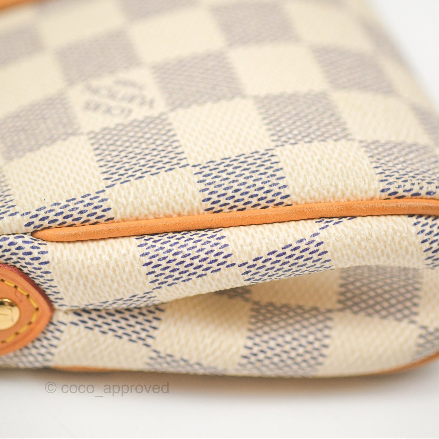 Louis Vuitton Eva Clutch With Strap Damier Azur