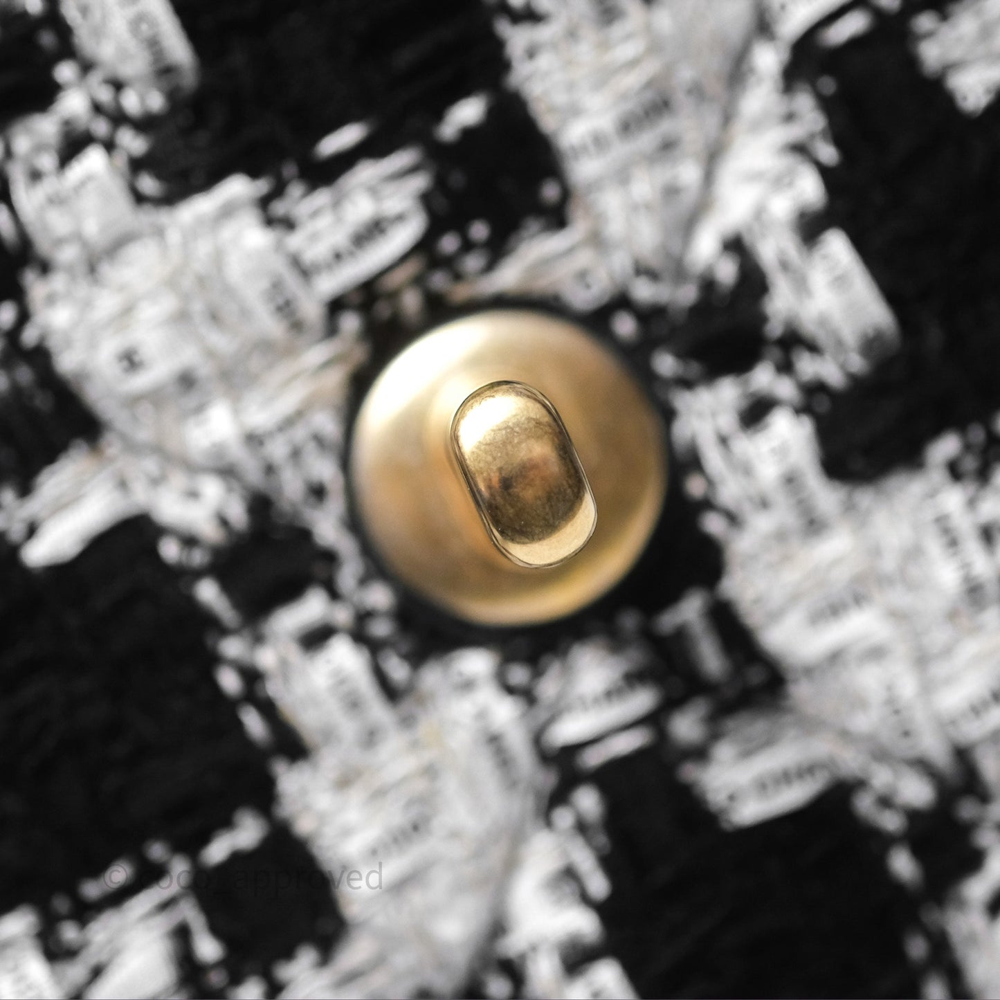 Chanel 19 Medium Tweed White Ribbon Mixed Hardware