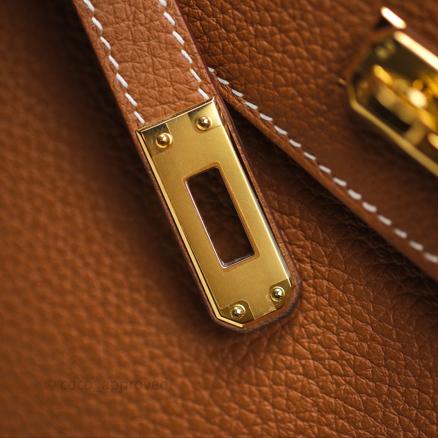 Hermès Retourne Kelly 25 Gold 37 Togo Gold Hardware