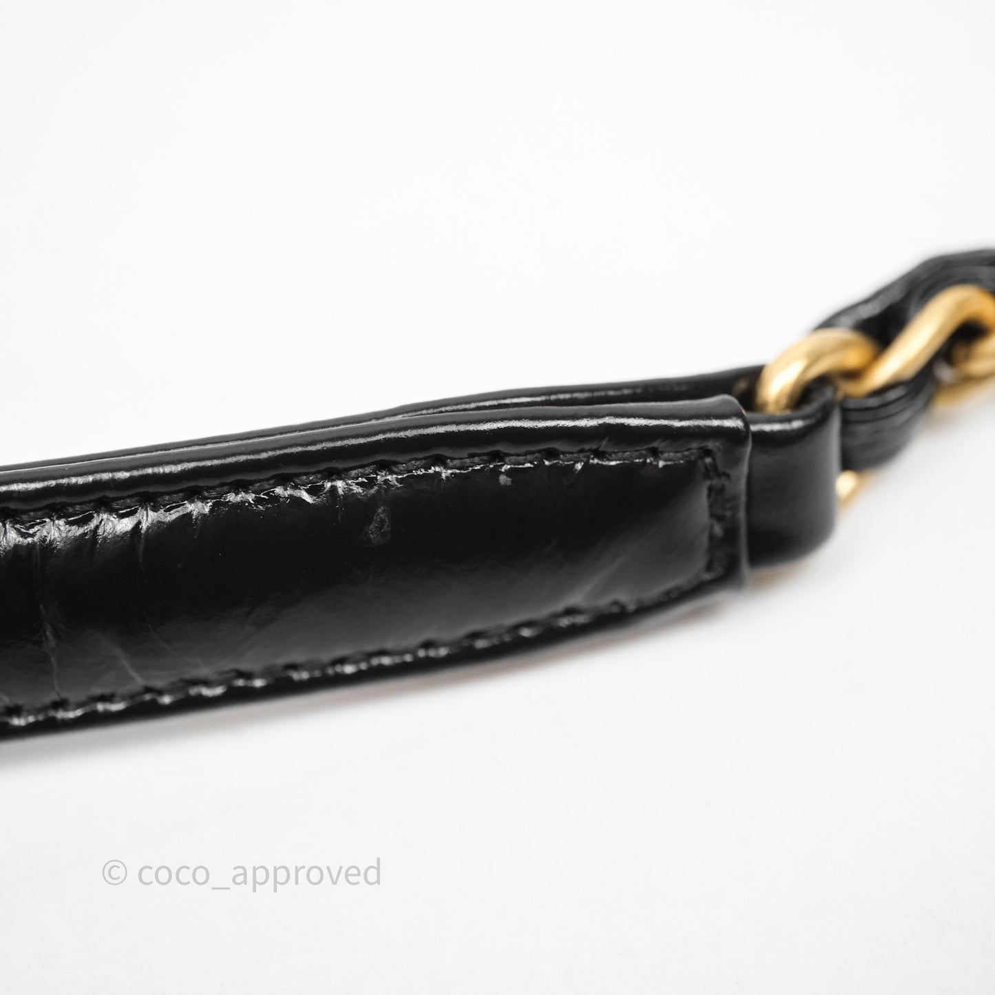 Chanel Medium Quilted Wavy CC Hobo Black Shiny Crumpled Calfskin Aged Gold Hardware
