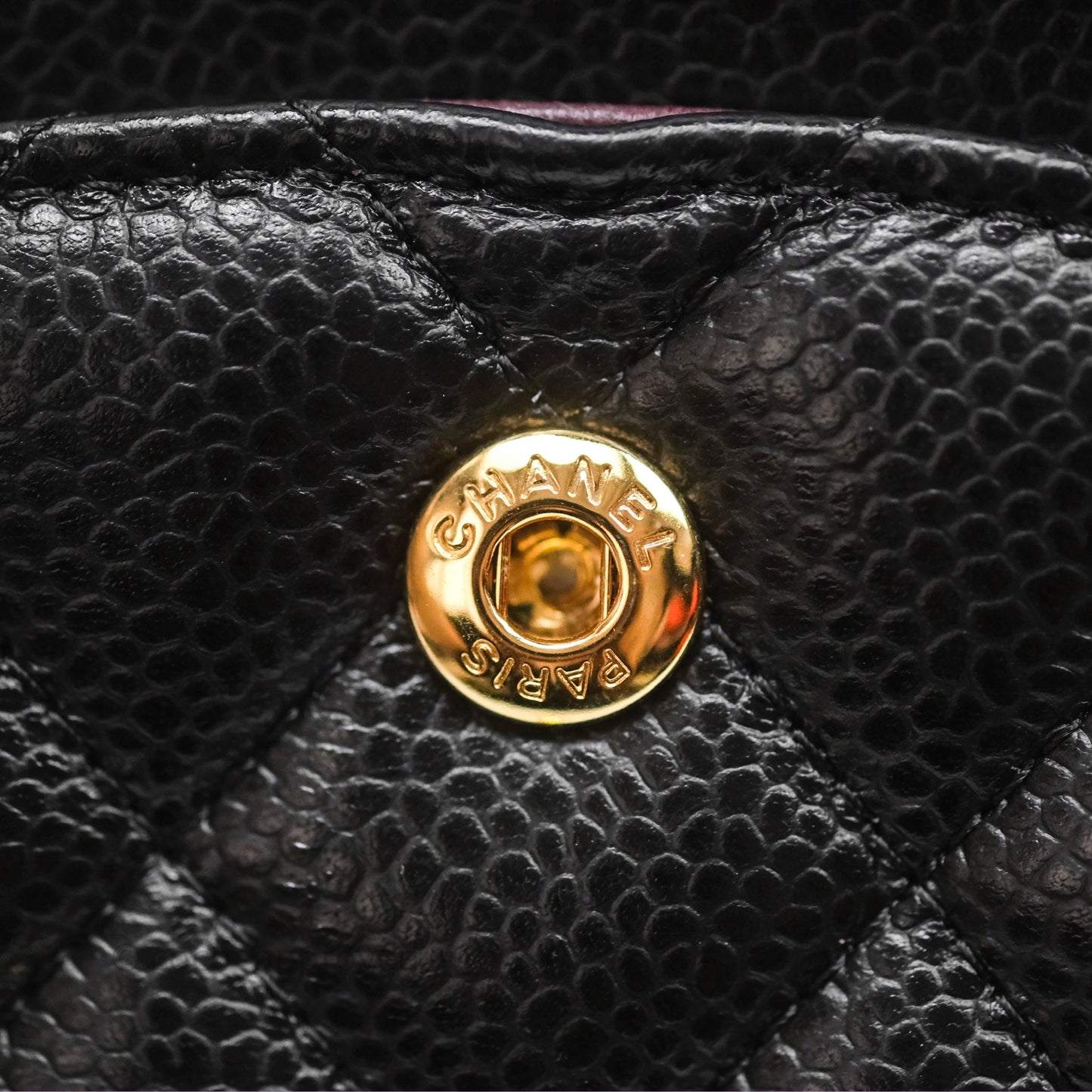 Chanel Classic M/L Medium Flap Quilted Black Caviar Gold Hardware