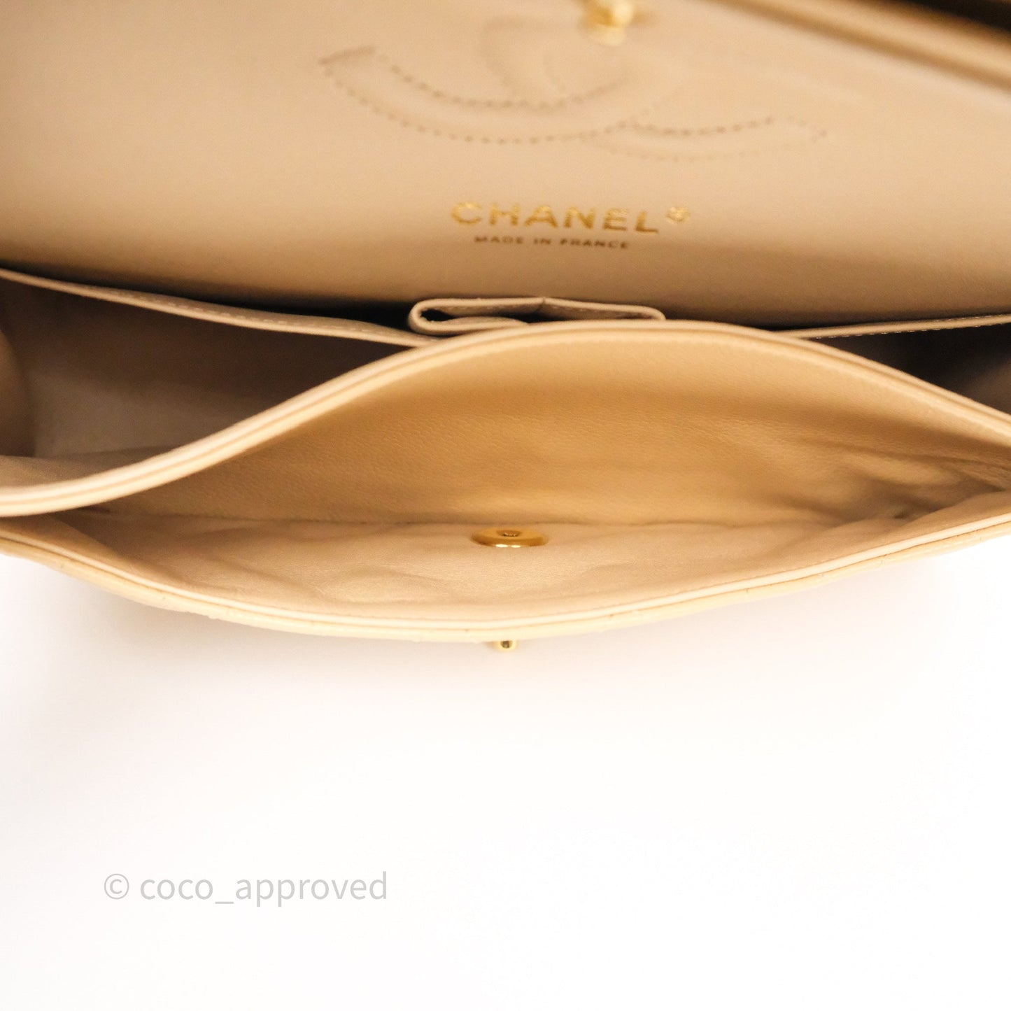 Chanel M/L Medium Classic Flap Quilted Beige Caviar Gold Hardware