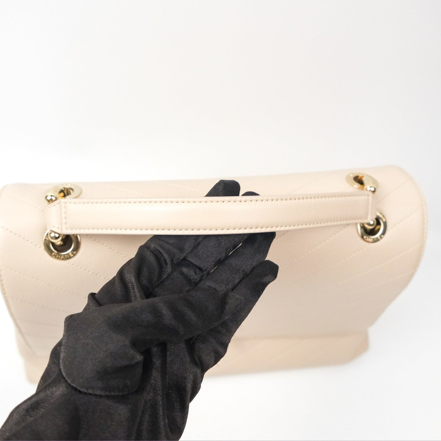 Chanel Large Chevron Chic Top Handle Bag Light Beige Grained Calfskin Gold Hardware