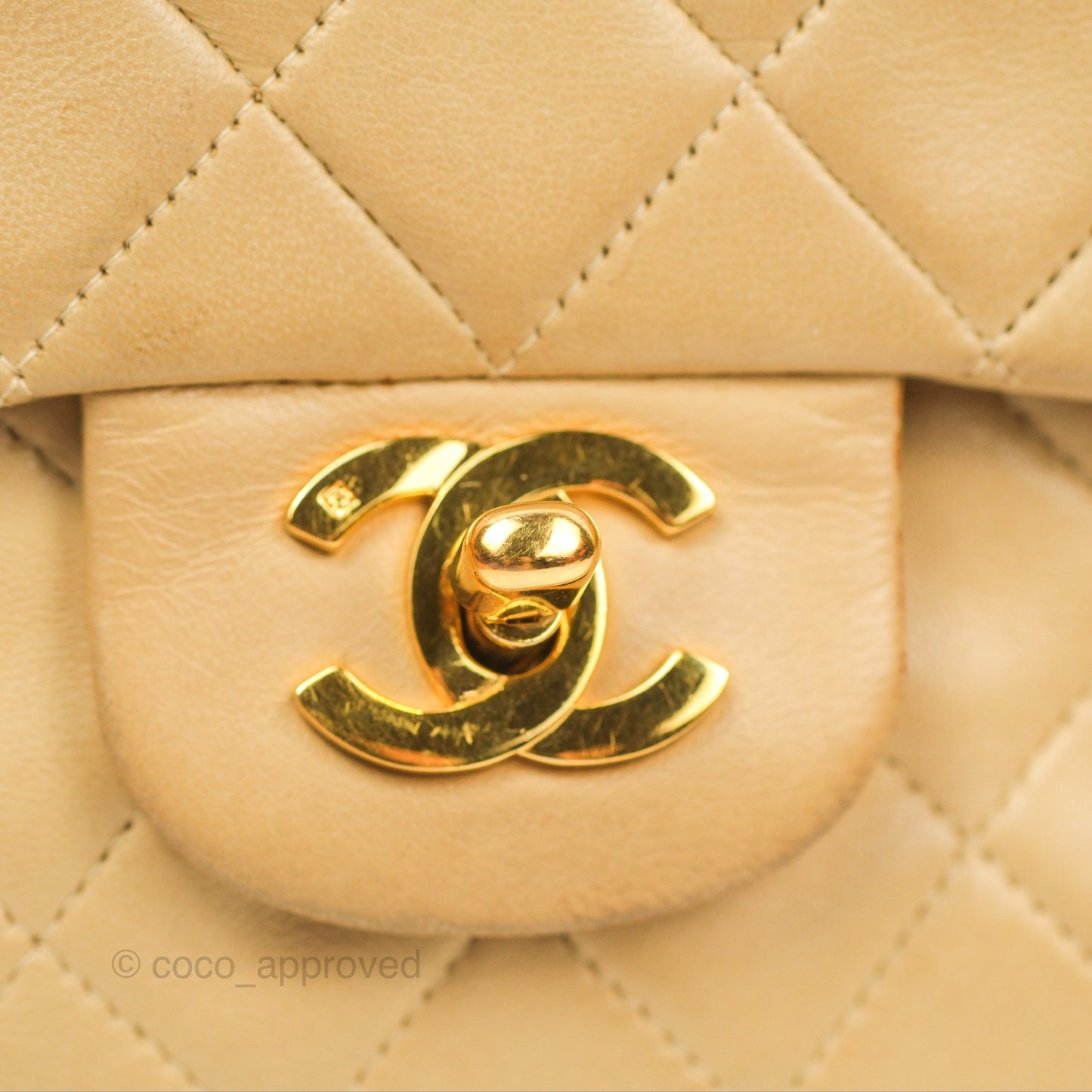 Chanel Vintage Medium Classic Flap Beige Lambskin 24K Gold Hardware
