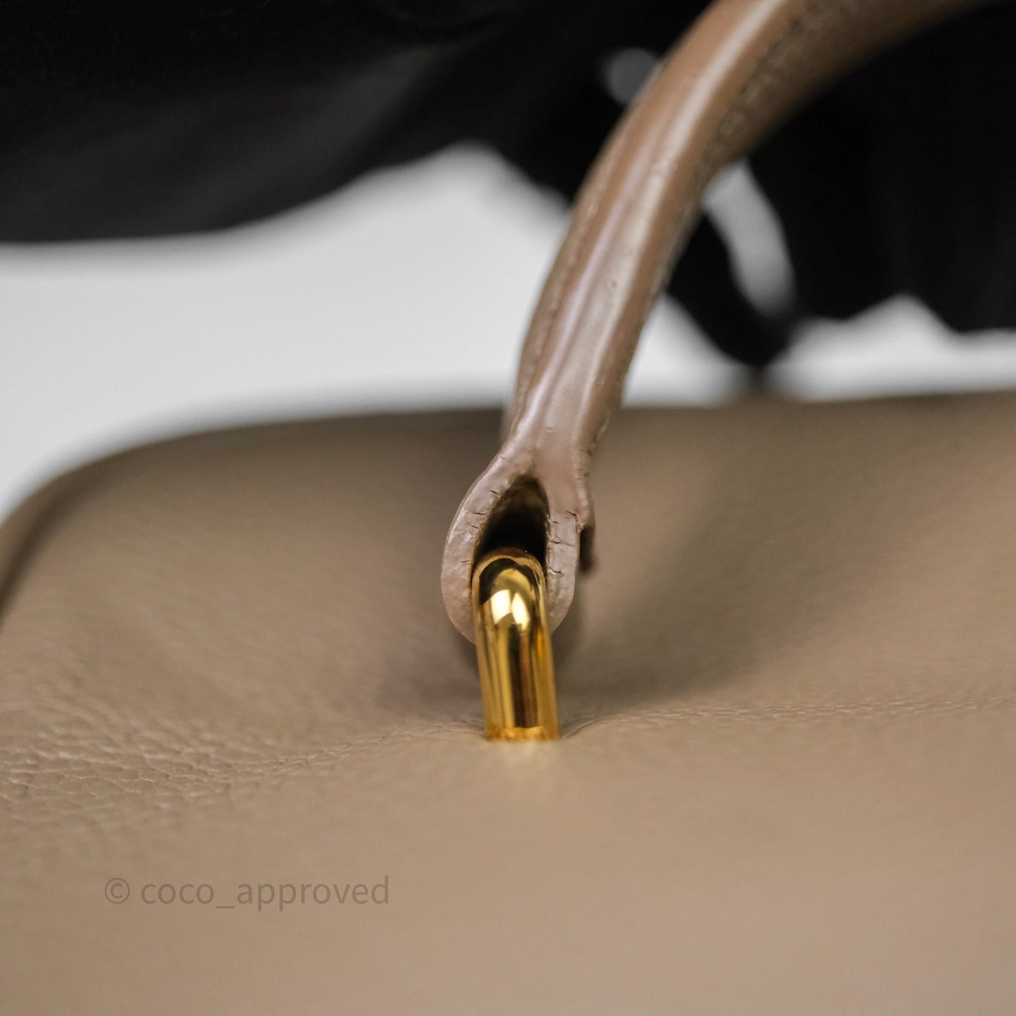 Louis Vuitton Monogram Empreinte Tourterelle Vanity PM Beige Gold Hardware