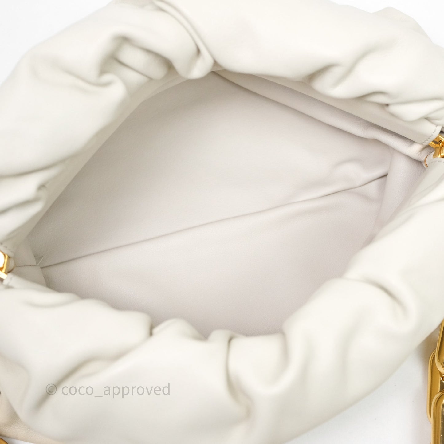 Bottega Veneta Chain Pouch Plaster Calfskin