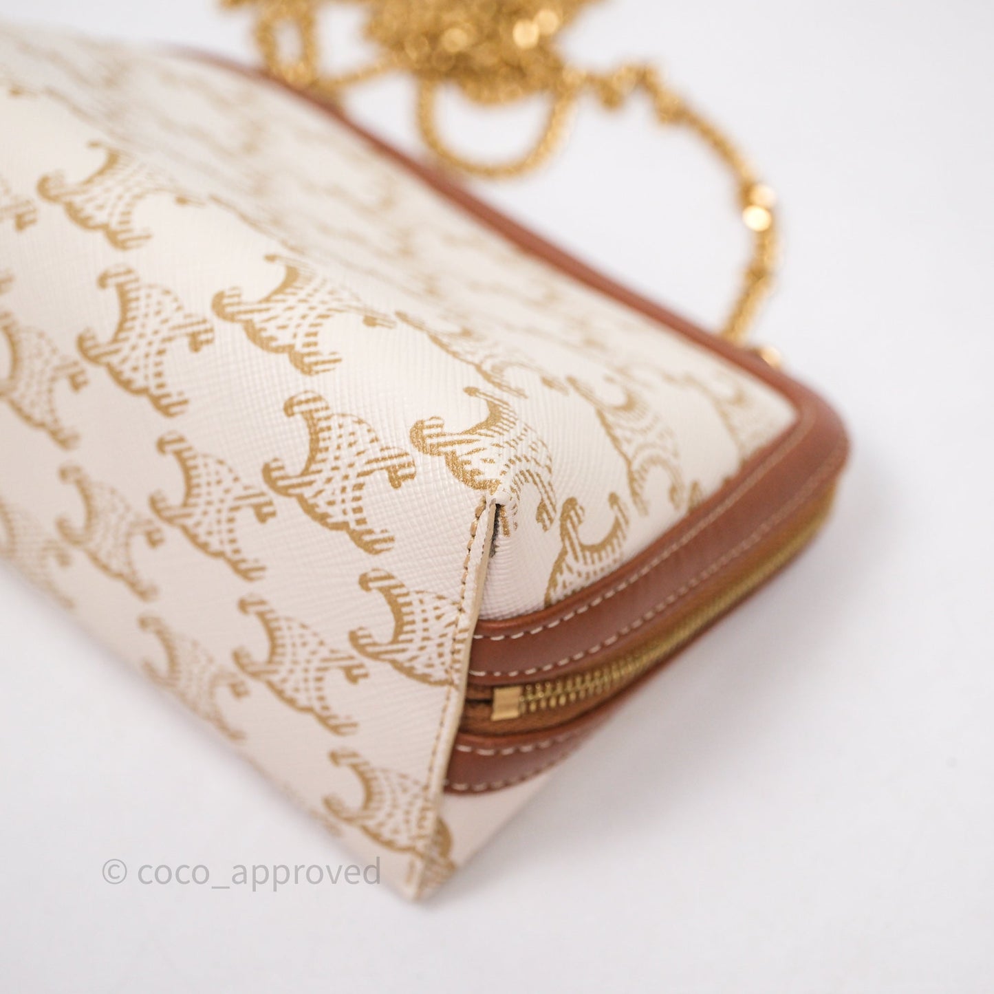 Celine Clutch With Chain Triomphe Canvas Lambskin White/Tan