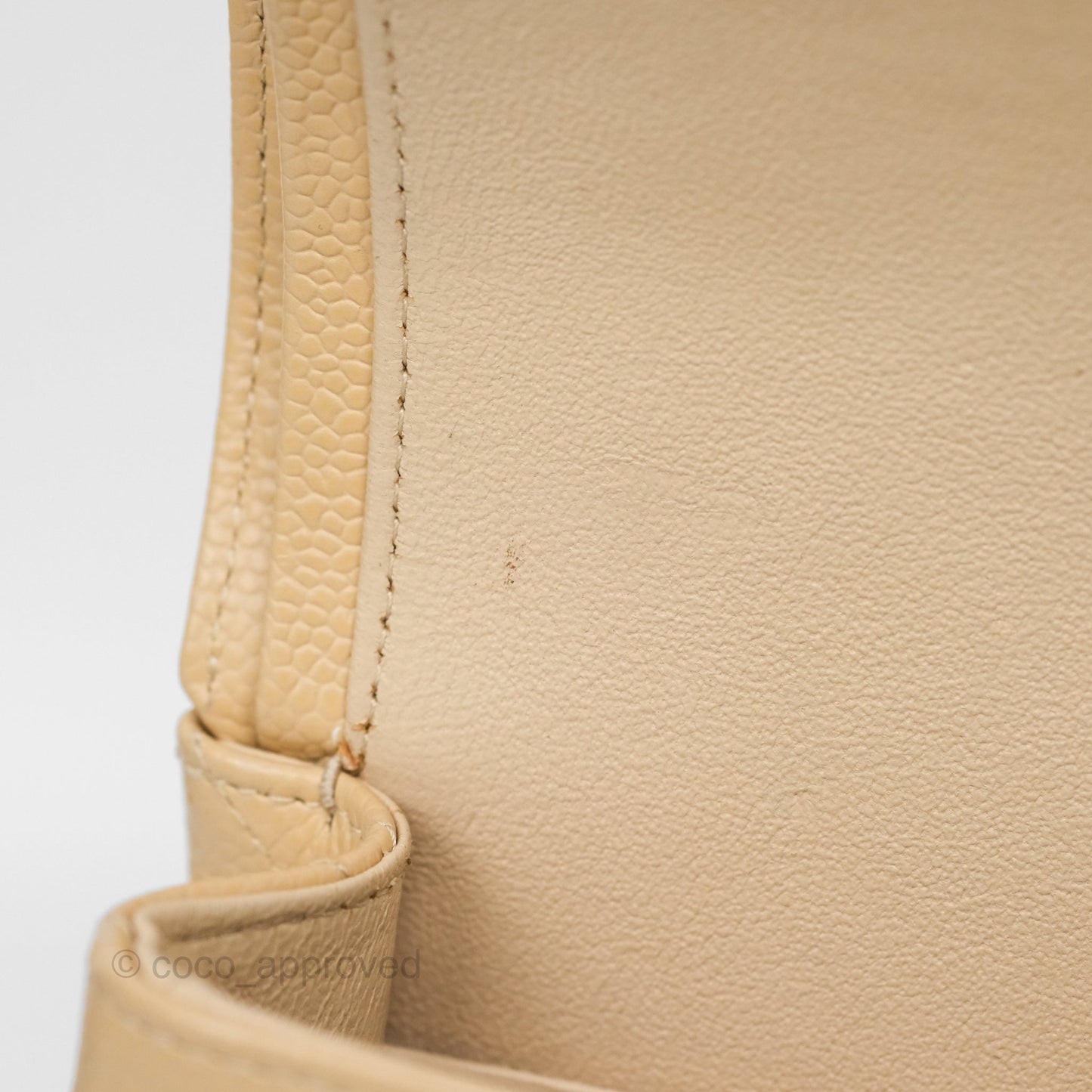 Chanel M/L Medium Classic Flap Quilted Beige Caviar Gold Hardware
