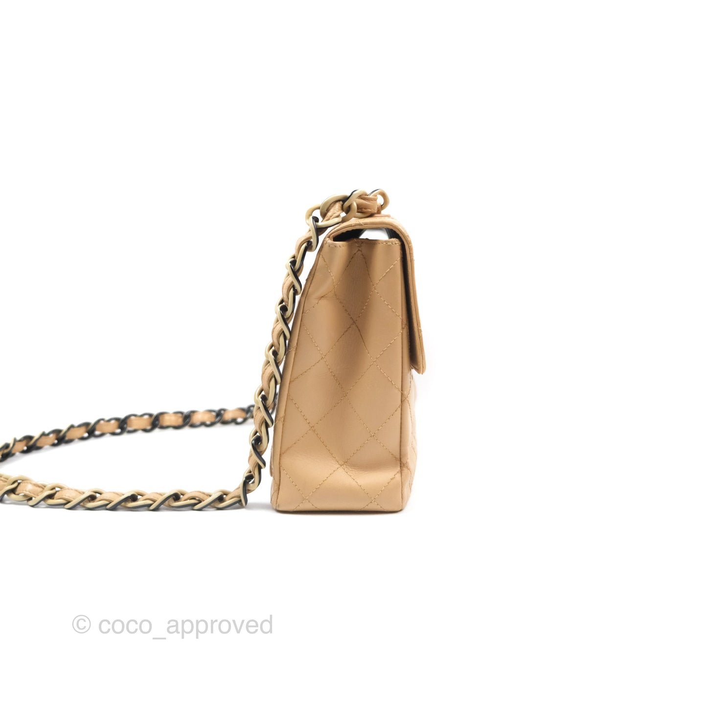 Chanel Vintage Jumbo Beige Flap Bag Lambskin Enamel Hardware