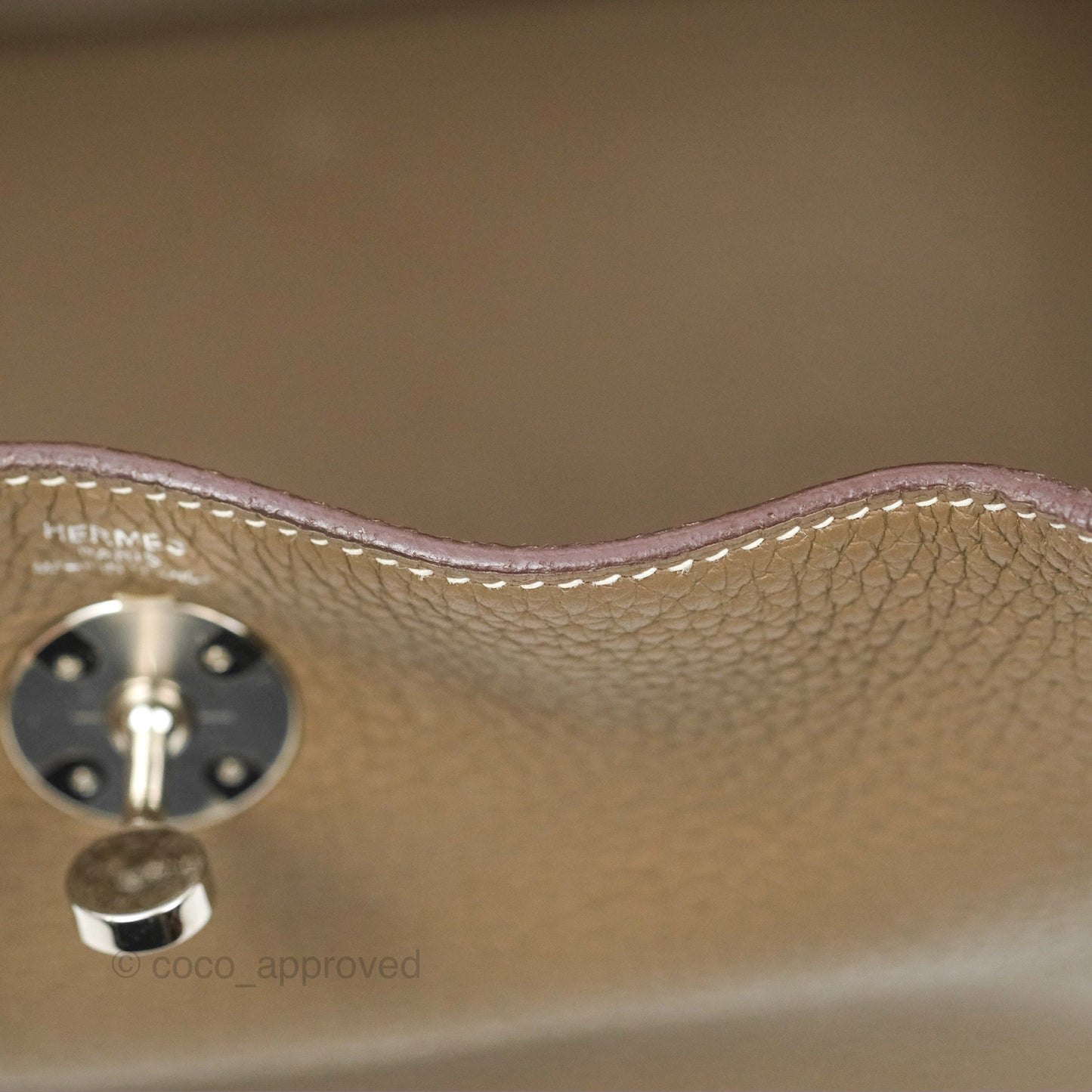 Hermès Lindy 26 Etoupe Clemence Palladium Hardware
