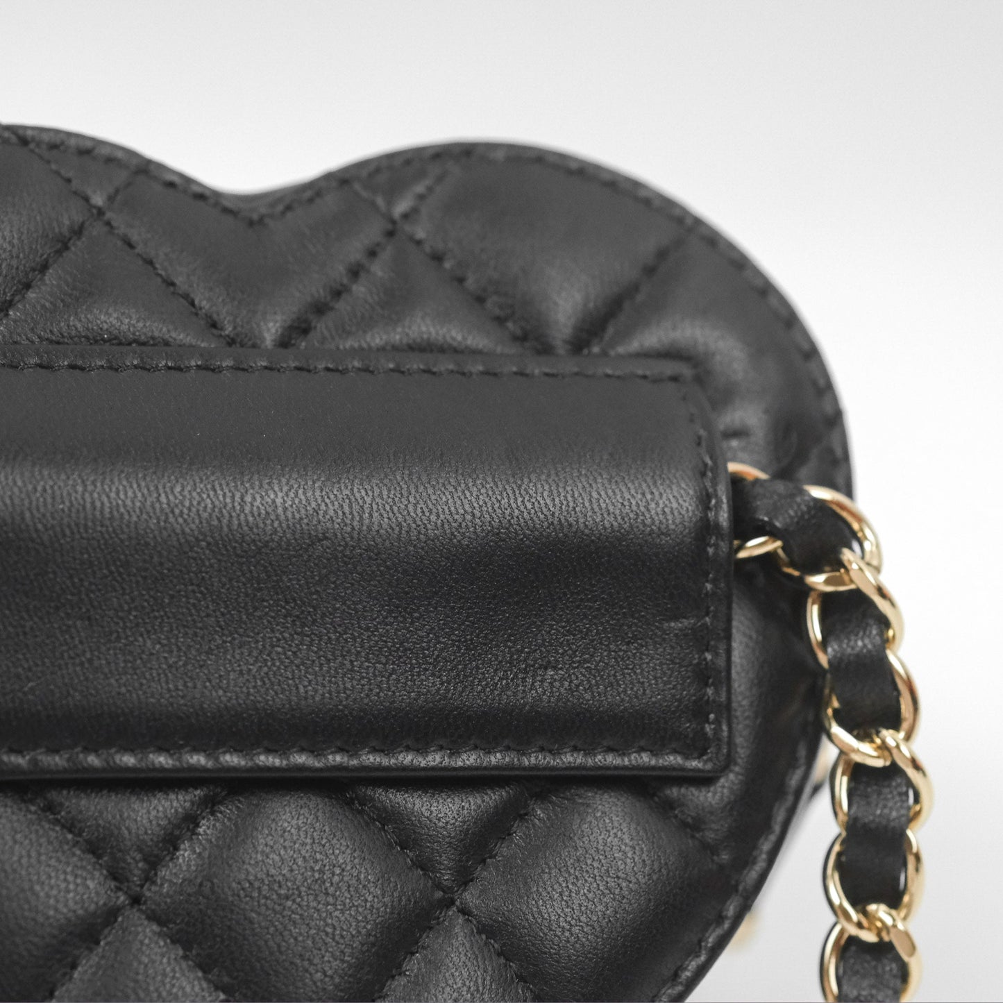 Chanel Mini Heart Belt Bag Black Lambskin Gold Hardware 22S