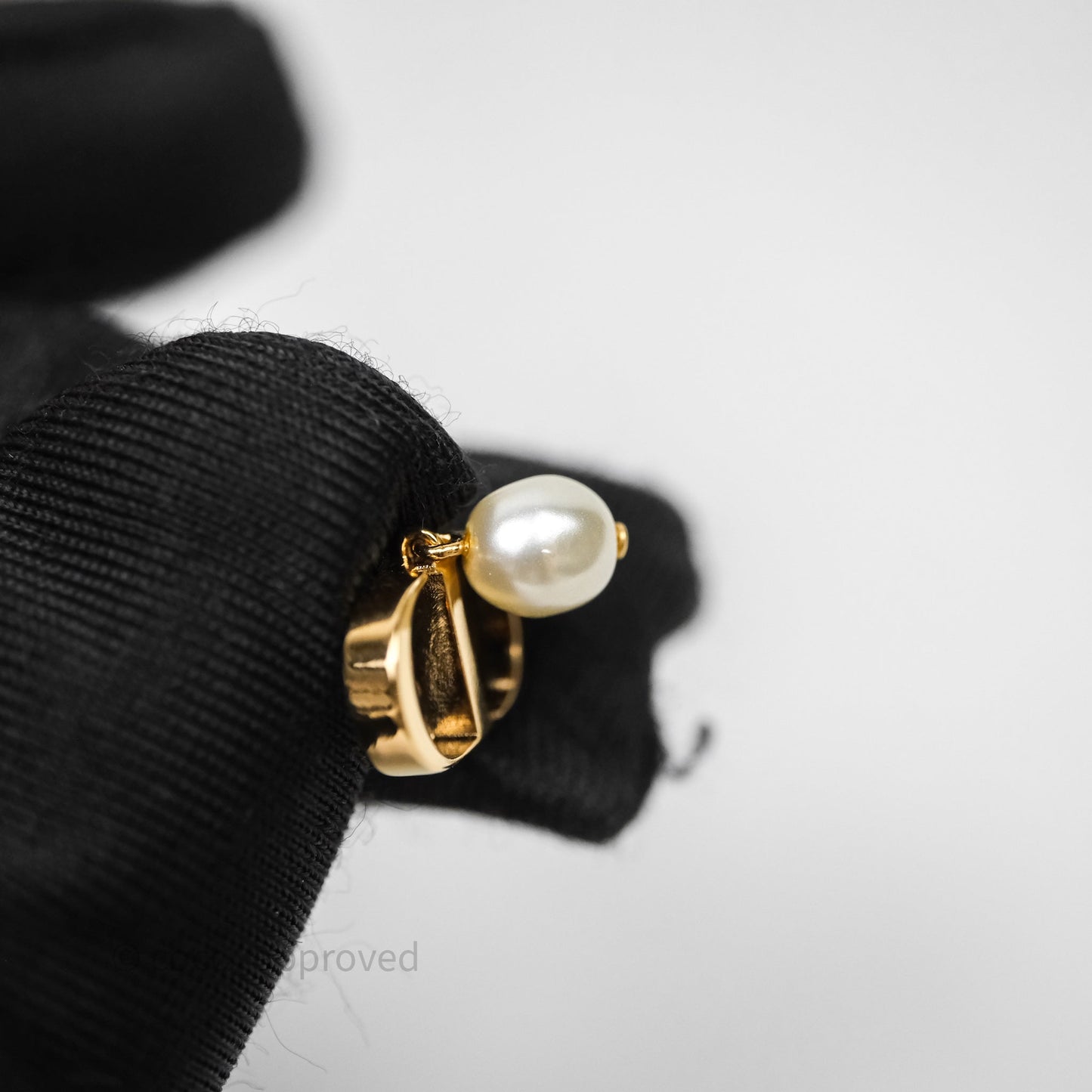 Christian Dior Petit CD Pearl Earrings Gold Tone