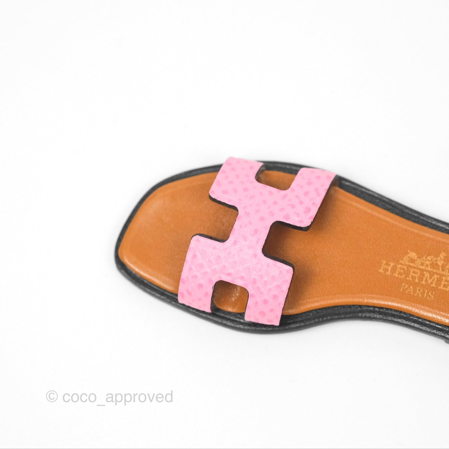 Hermès Oran Nano Charm Epsom Pink / Naturel Sable / Noir