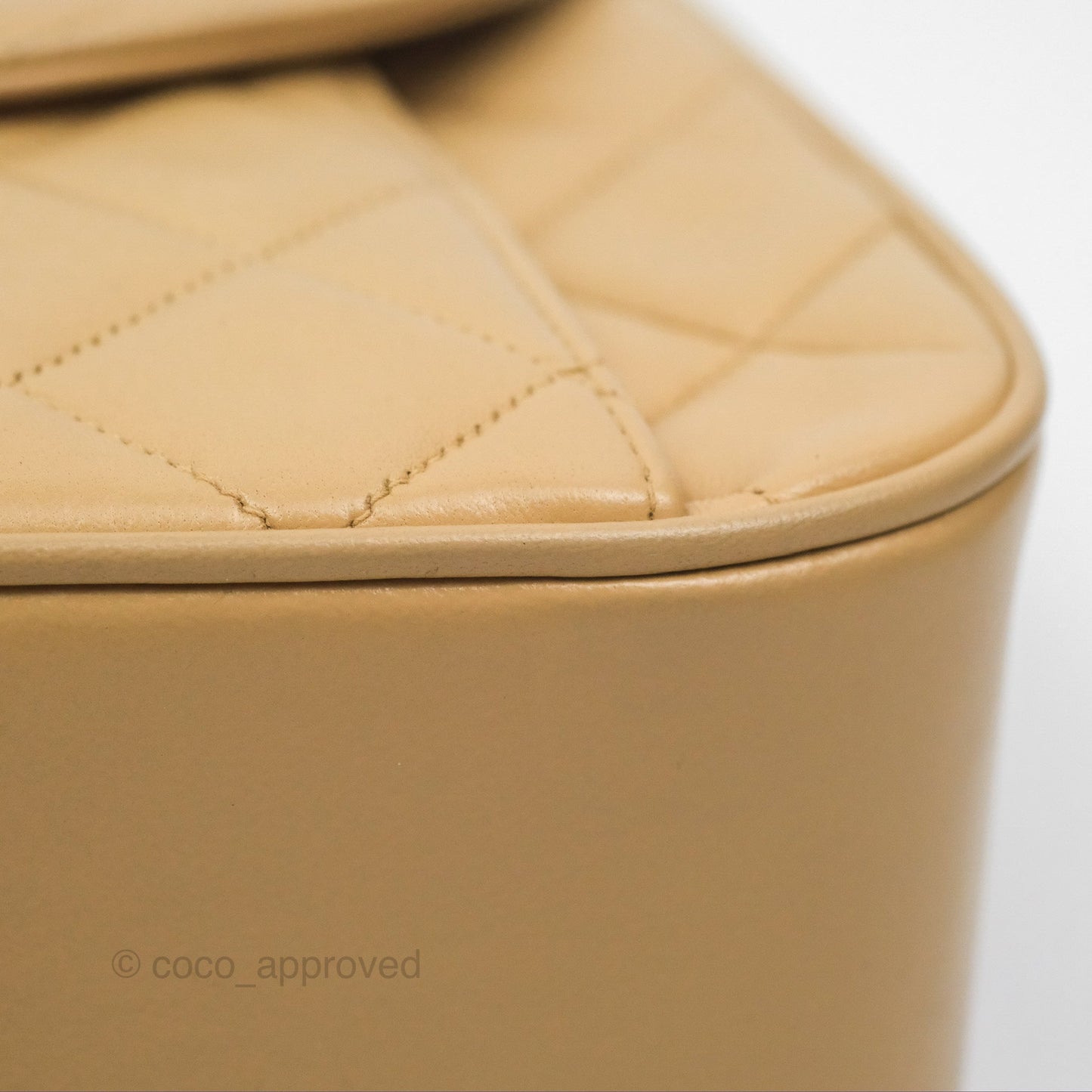 Chanel Vintage Flap Bag Beige Lambskin Gold Hardware