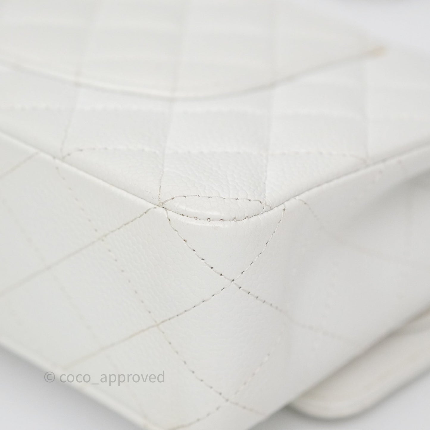 Chanel M/L Medium Classic Flap Quilted White Caviar Silver Hardware
