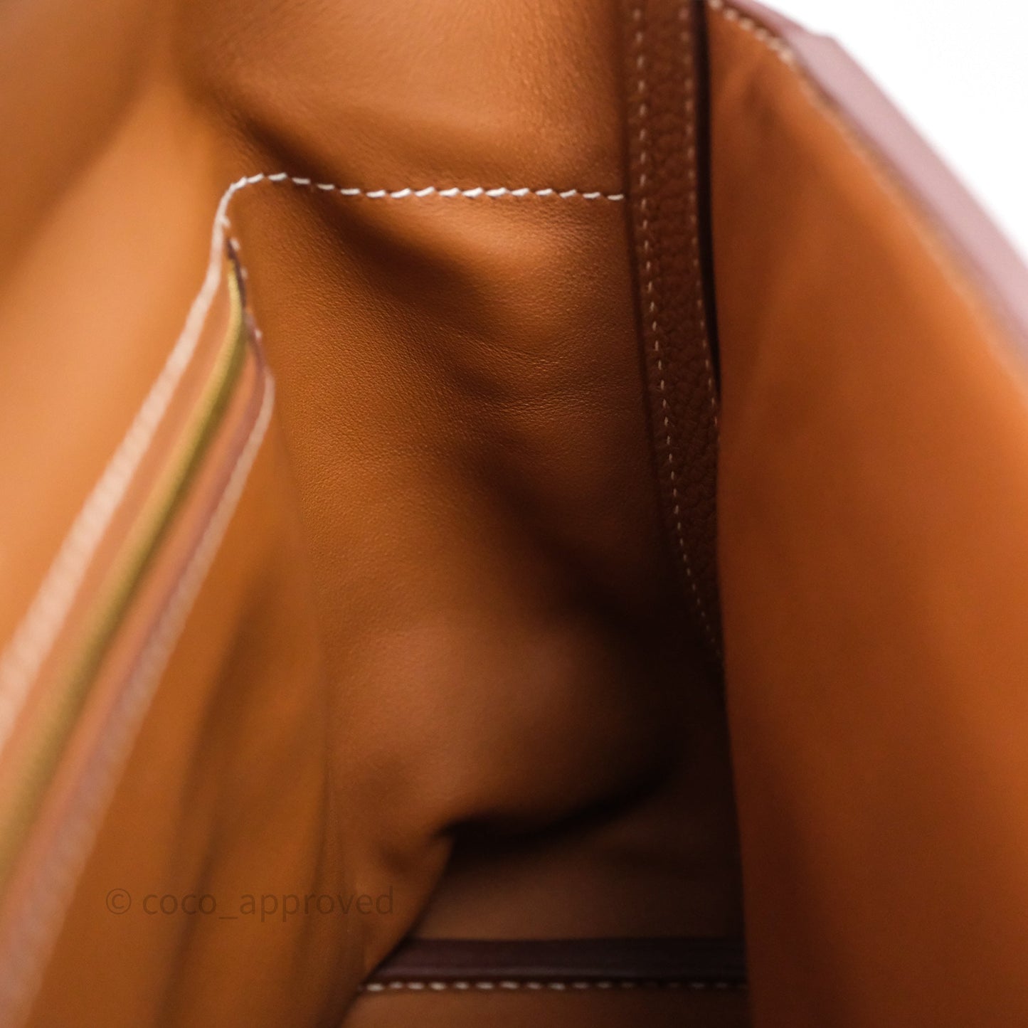 Hermès 24/24 29 Gold Togo/Swift Gold Hardware