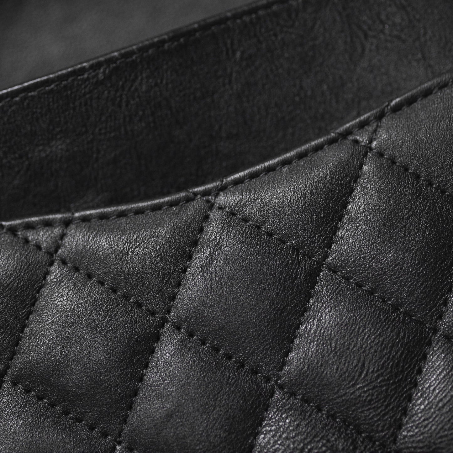 Chanel Classic Quilted M/L Medium Double Flap So Black Calfskin