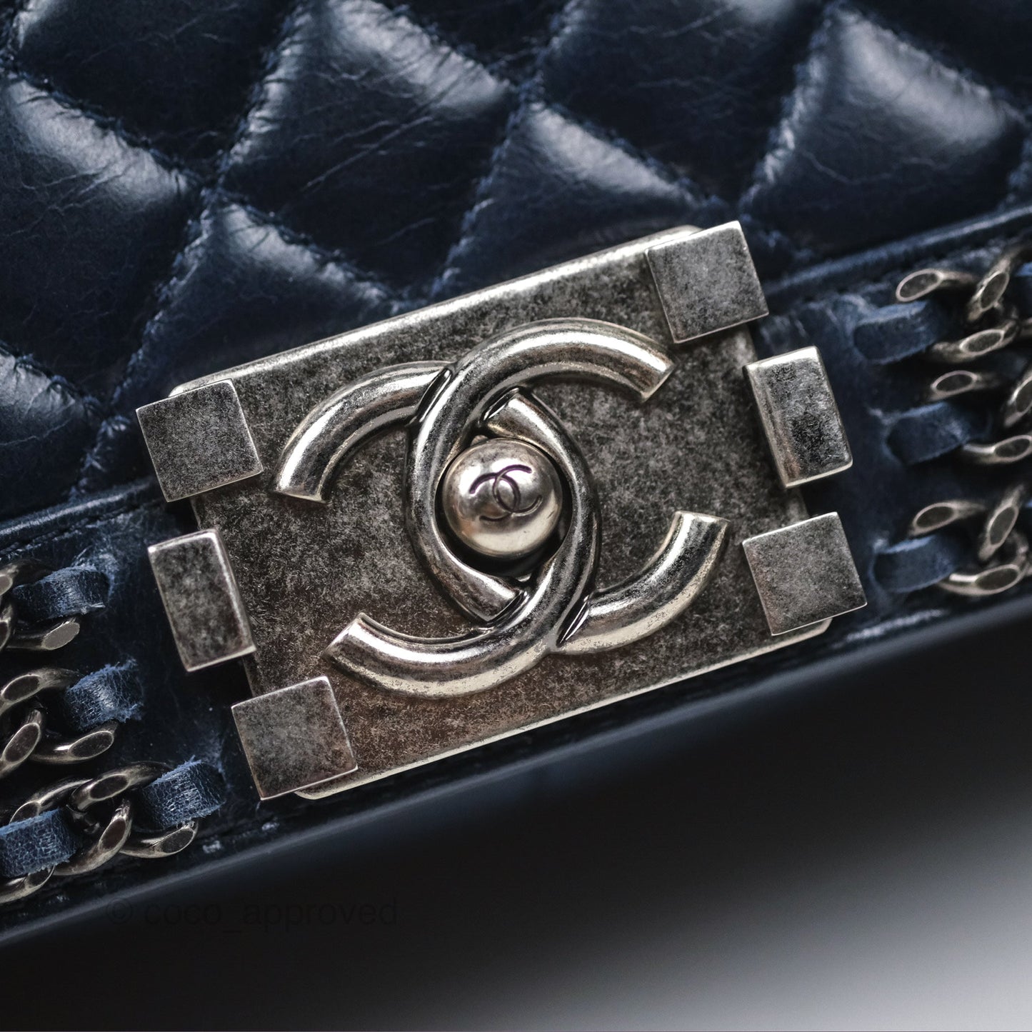 Chanel Medium Chain Edge Boy Quilted Navy Aged Glazed Calfskin Ruthenium Hardware