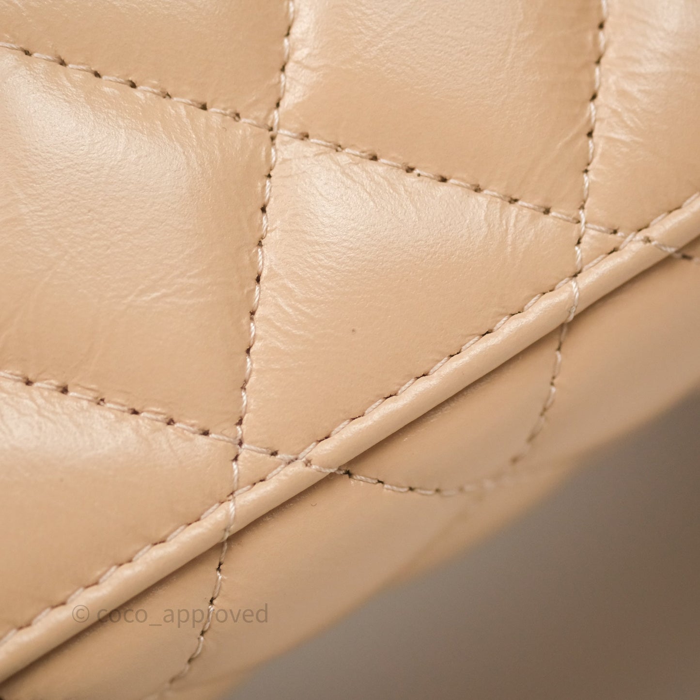 Chanel Kelly Bag Quilted Light Beige Shiny Crumpled Calfskin Aged Gold Hardware