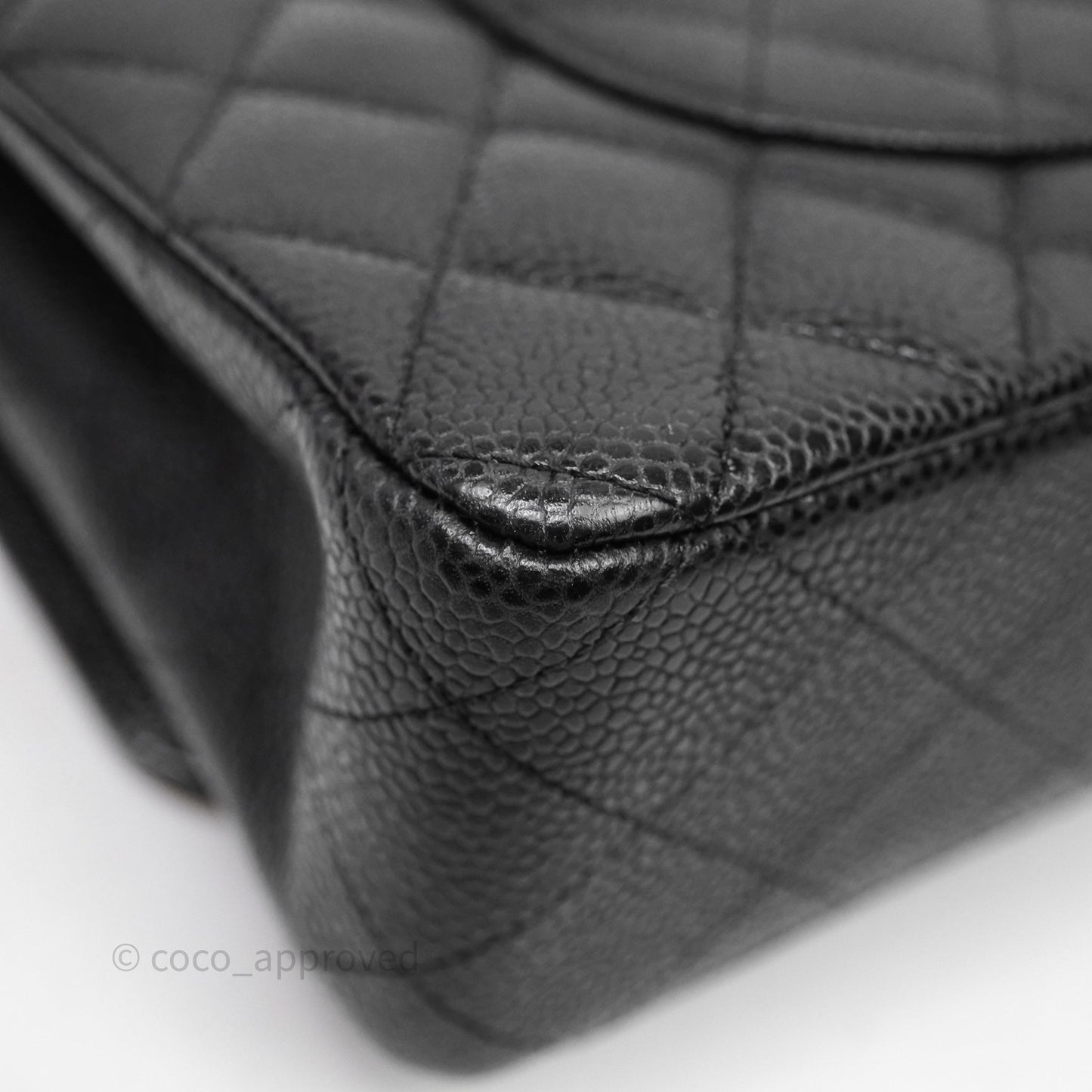 Chanel Classic M/L Medium Flap Quilted Black Caviar Gold Hardware