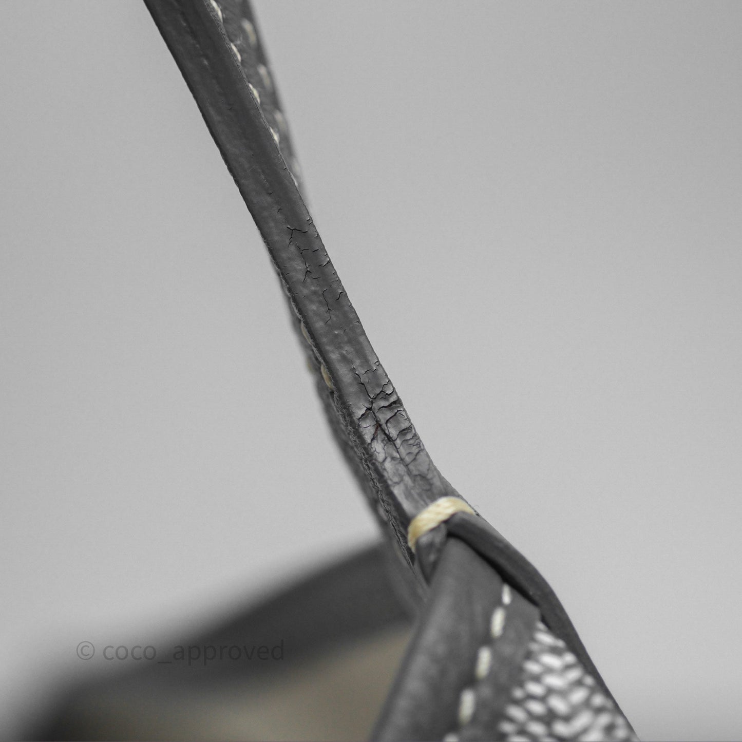 Goyard St Louis Tote PM ⁣⁣⁣⁣⁣⁣⁣⁣⁣⁣⁣⁣⁣⁣⁣⁣⁣⁣⁣⁣Grey