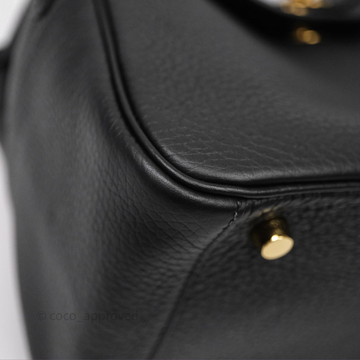 Hermes Lindy 26 Black Noir 89 Clemence Gold Hardware