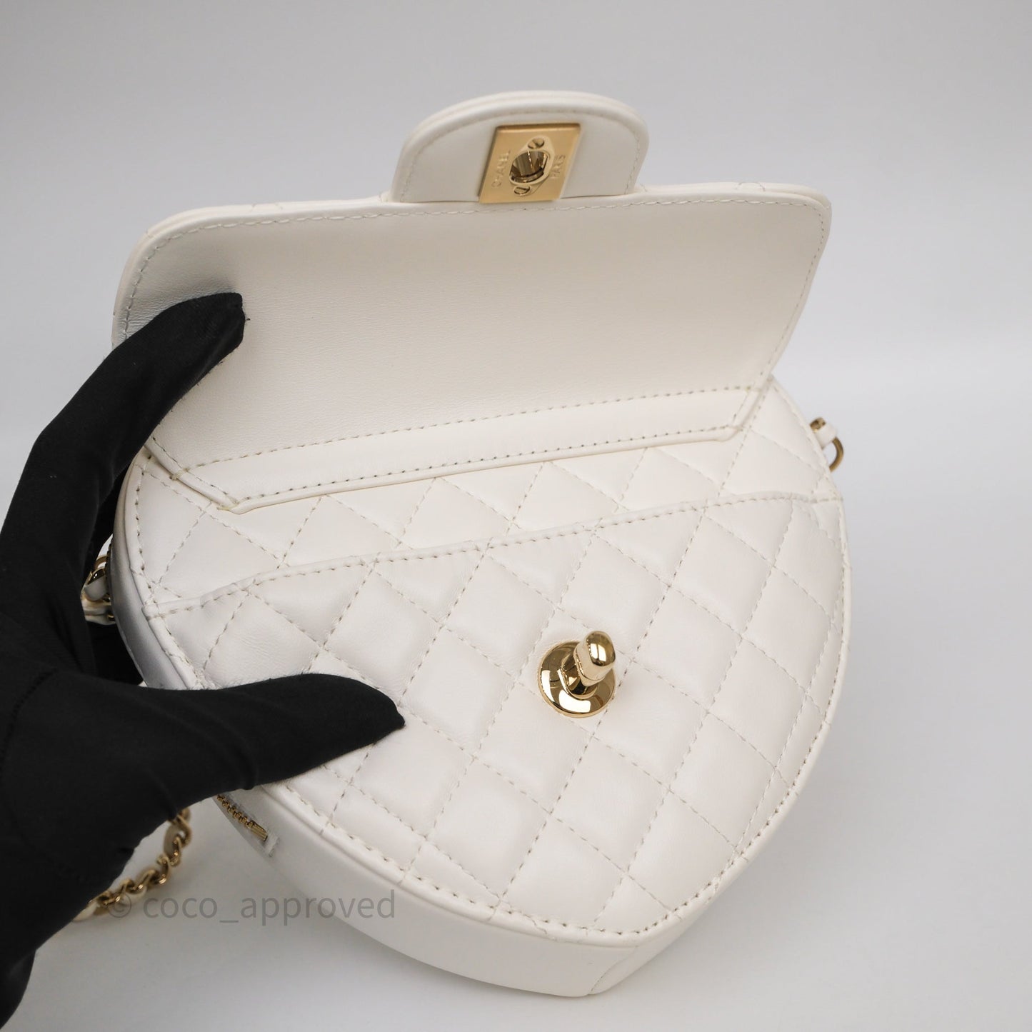 Chanel Large Heart Bag White Lambskin Gold Hardware