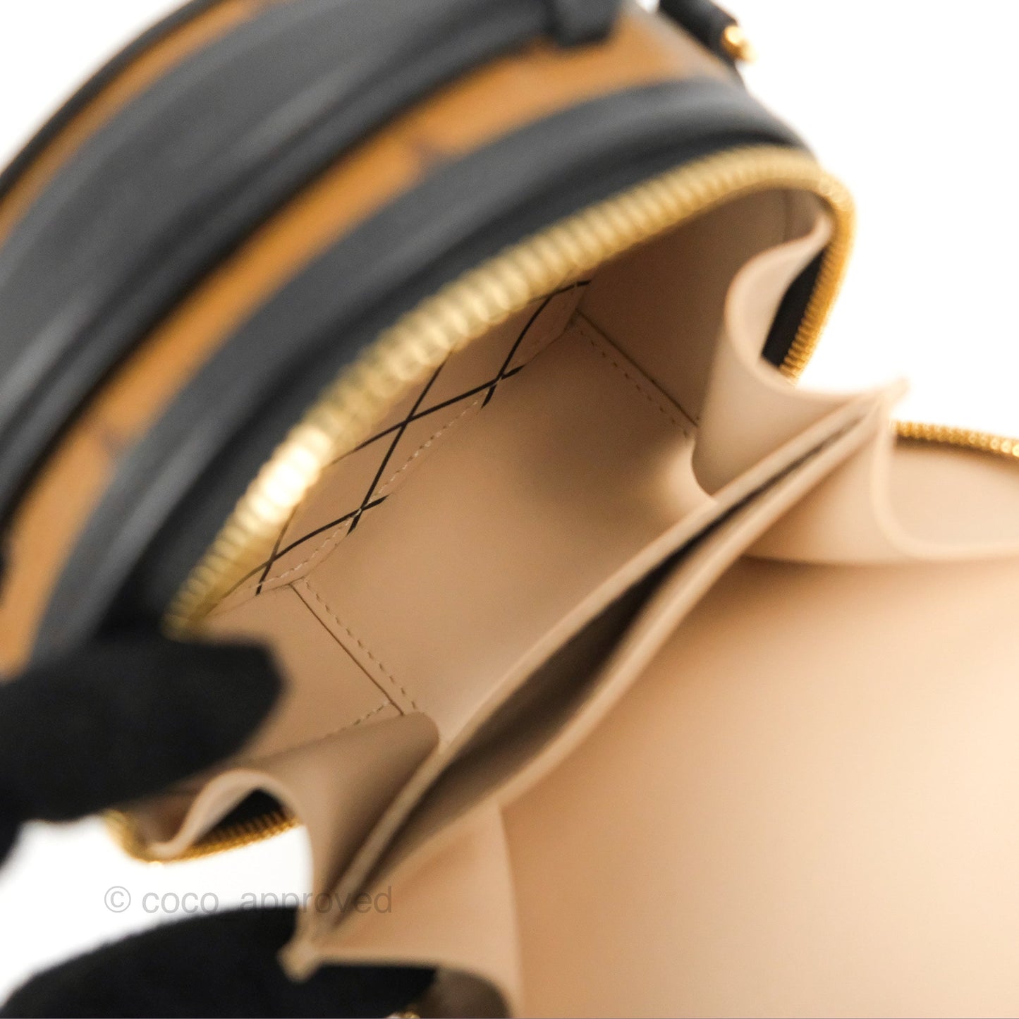 Louis Vuitton Mini Boîte Chapeau Monogram Reverse Canvas Black