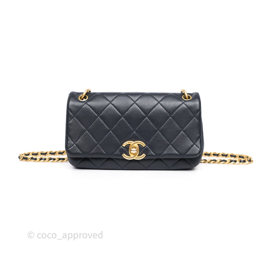 Chanel Quilted Entwined Chain Bag Navy Lambskin Aged Gold Hardware 21P