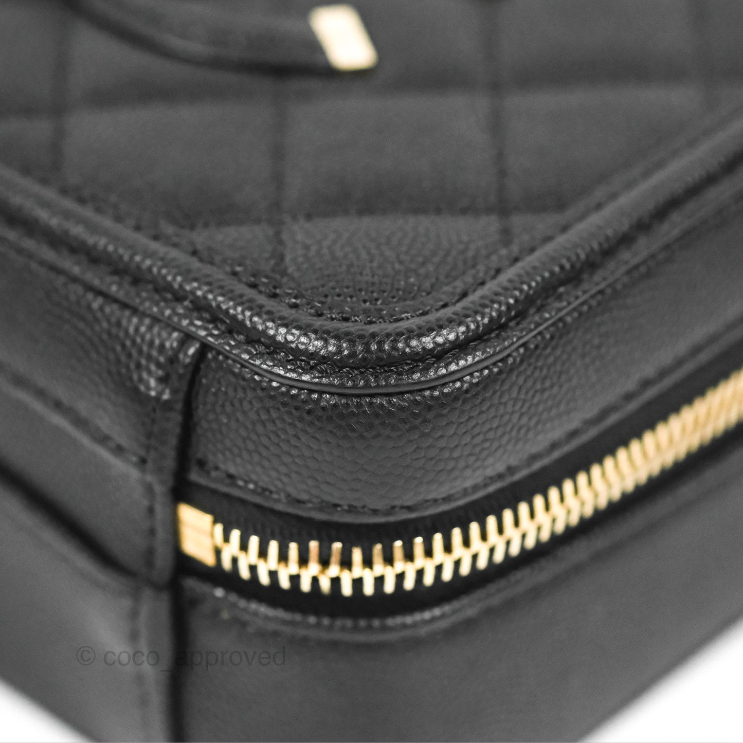 Chanel Quilted Small CC Filigree Vanity Case Black Caviar Gold Hardware